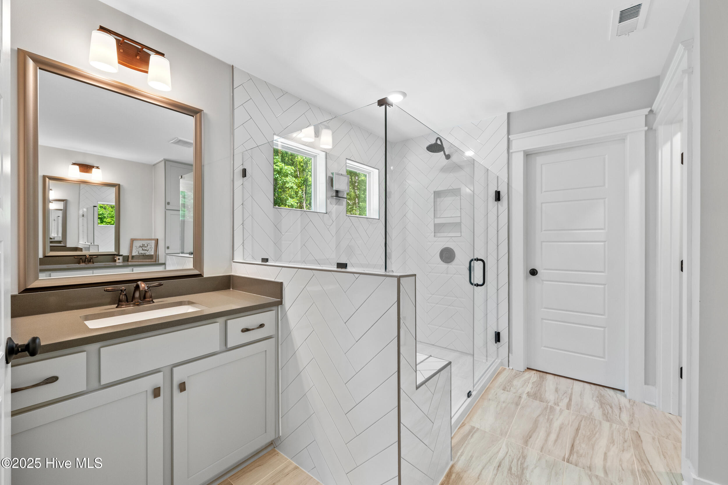 8341 Running Fern Way Property Photo 38