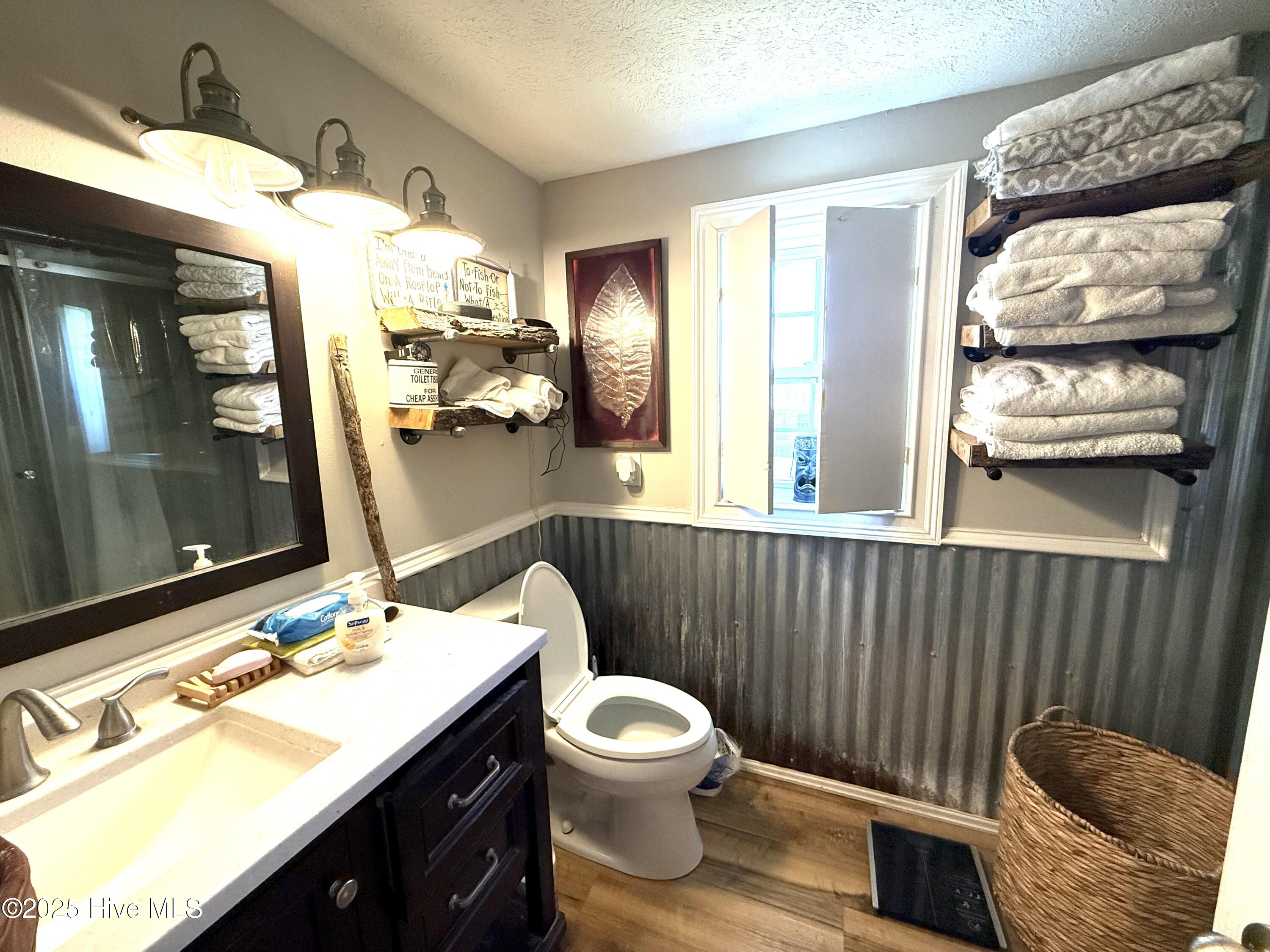 200 Carolina Beach Avenue Property Photo 11