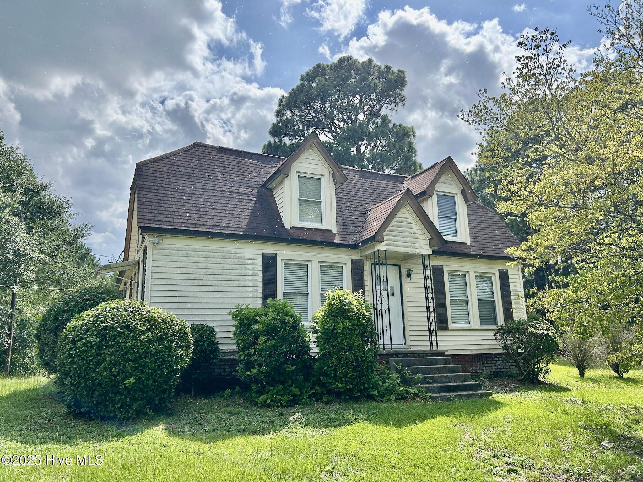 726 Mill Road Property Photo 1
