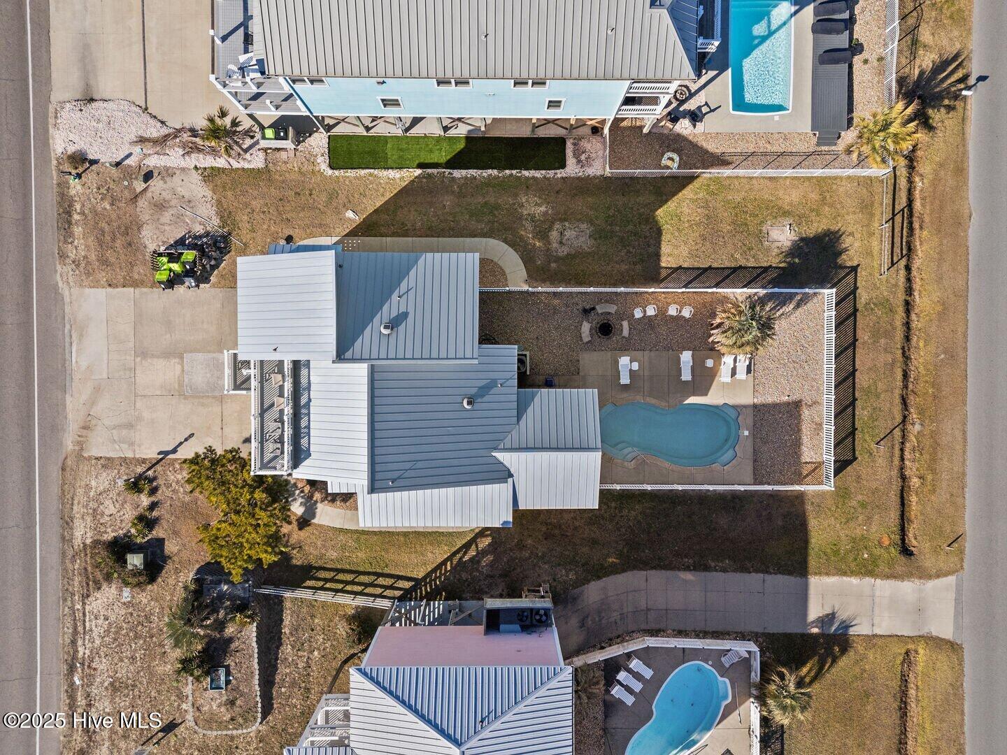 3222 E Beach Drive Property Photo 46