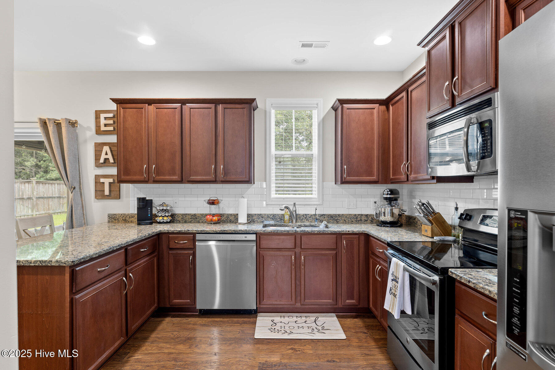 3243 Kellerton Place Property Photo 10
