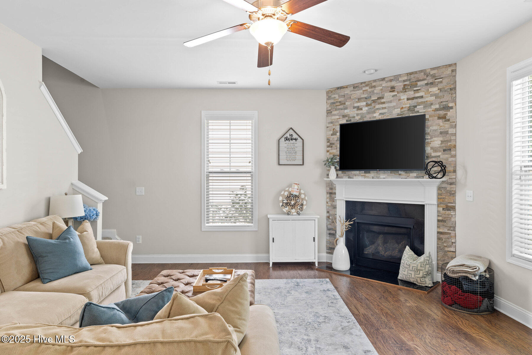 3243 Kellerton Place Property Photo 14