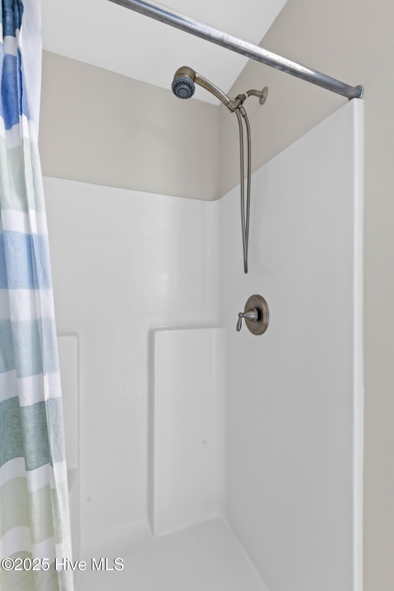 3243 Kellerton Place Property Photo 21