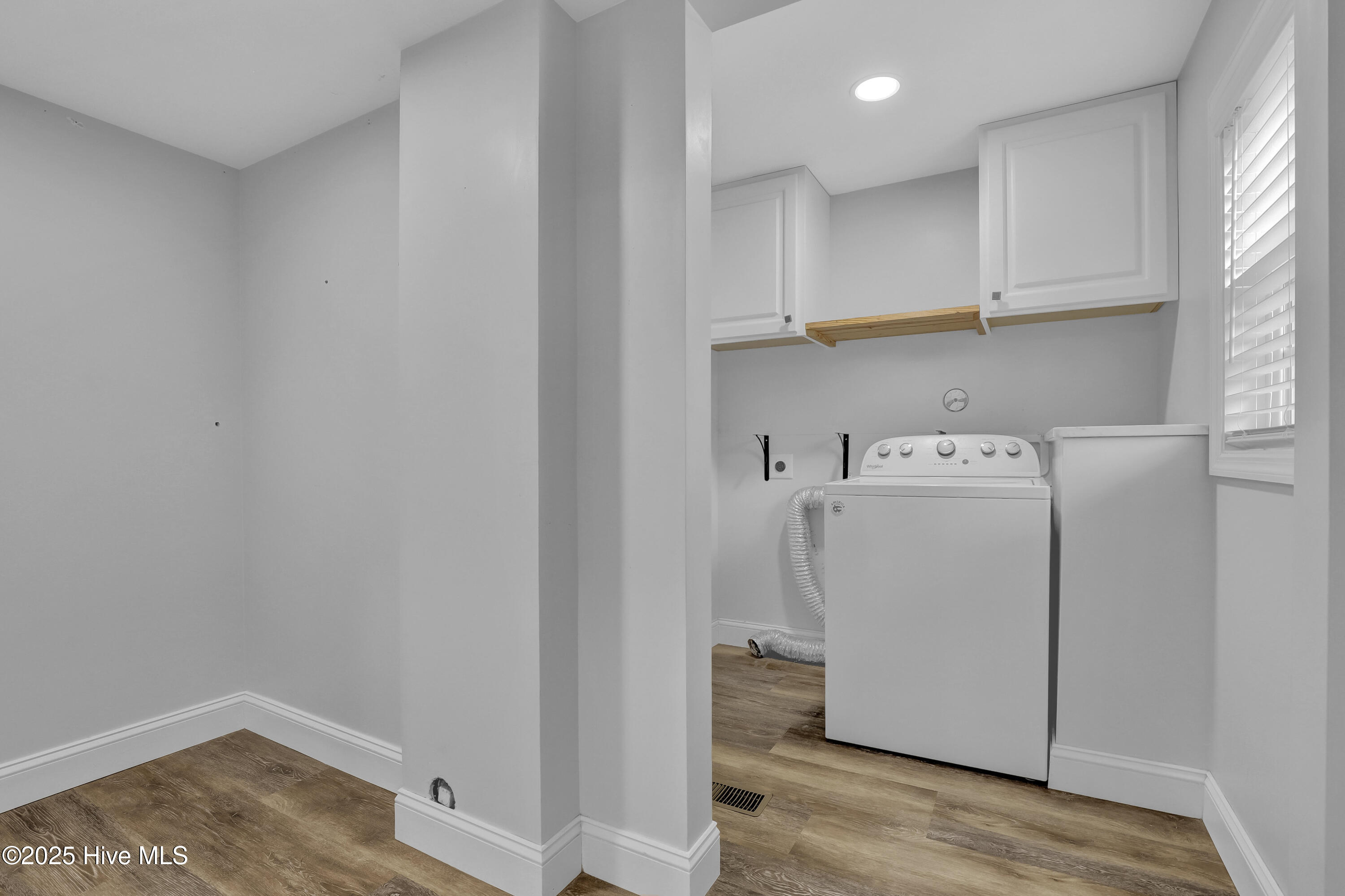 2971 Penderlea Highway Property Photo 17