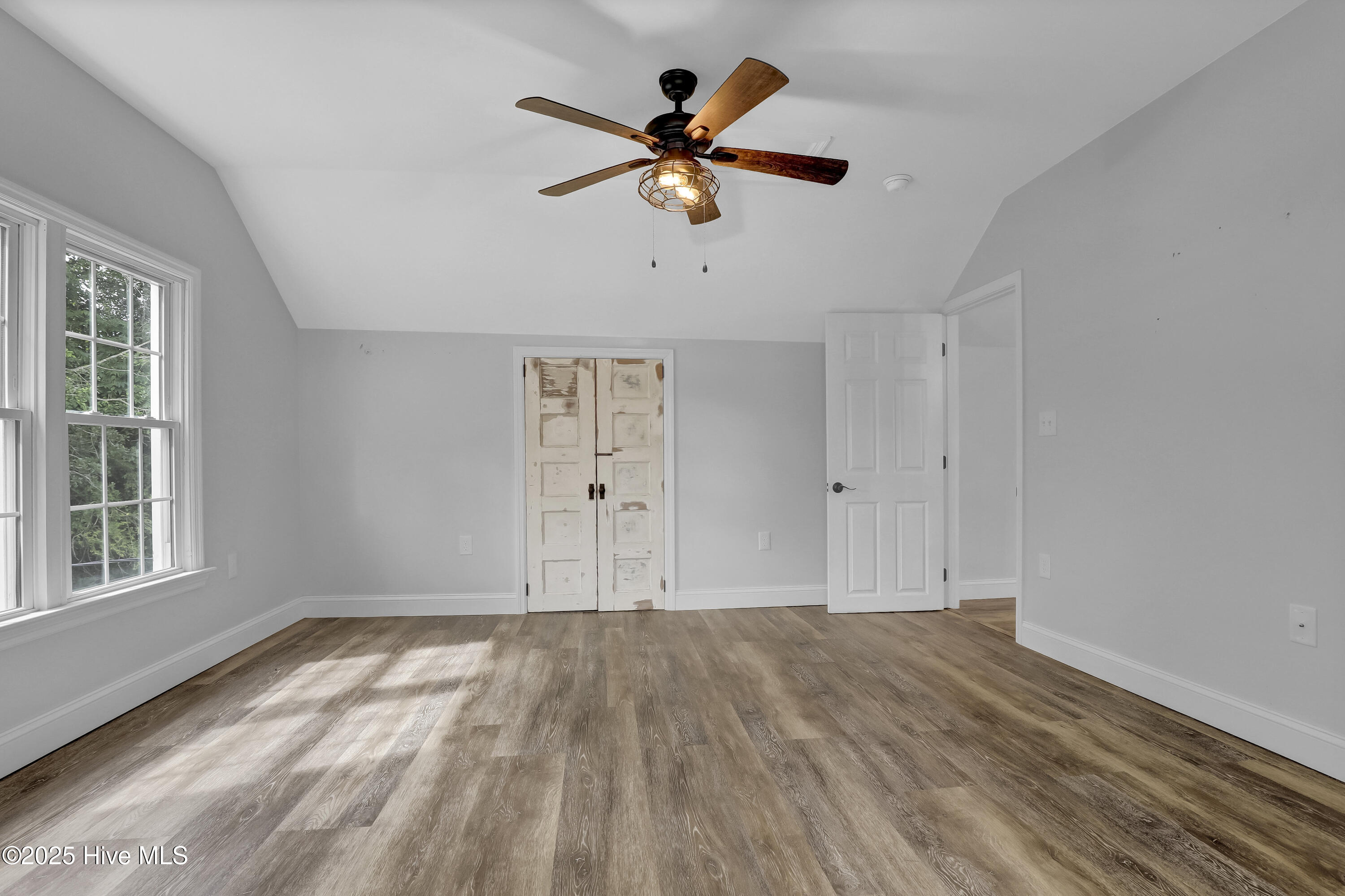 2971 Penderlea Highway Property Photo 19
