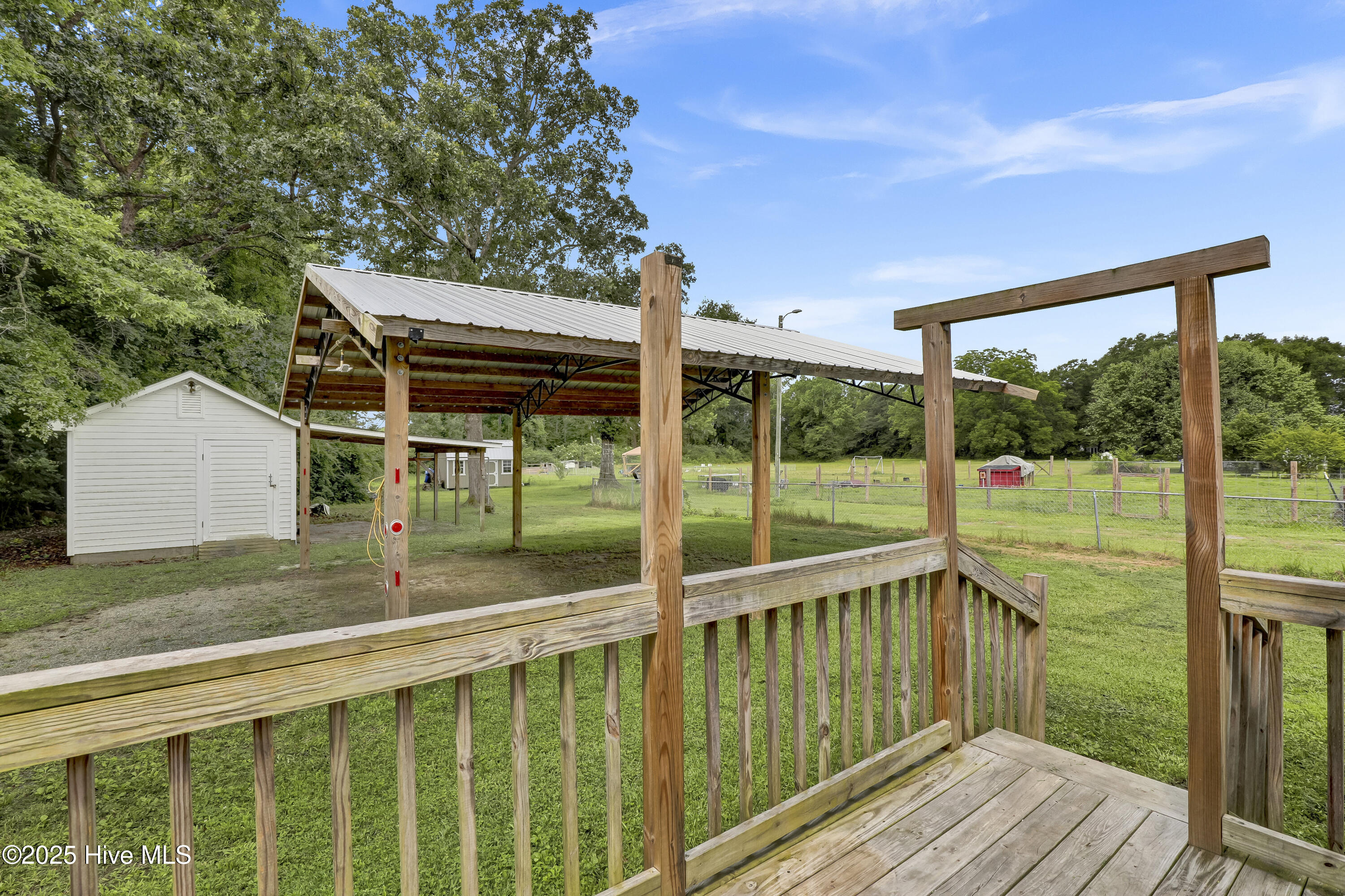 2971 Penderlea Highway Property Photo 26