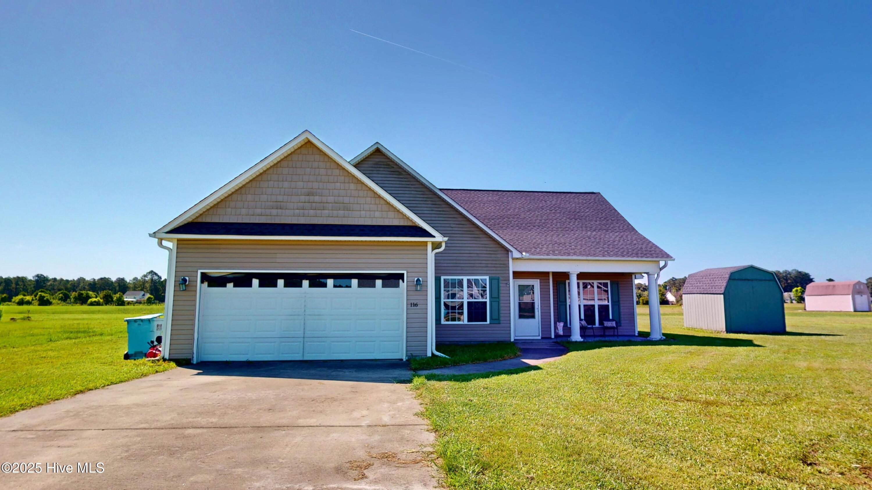 116 Cherry Grove Drive Property Photo 1