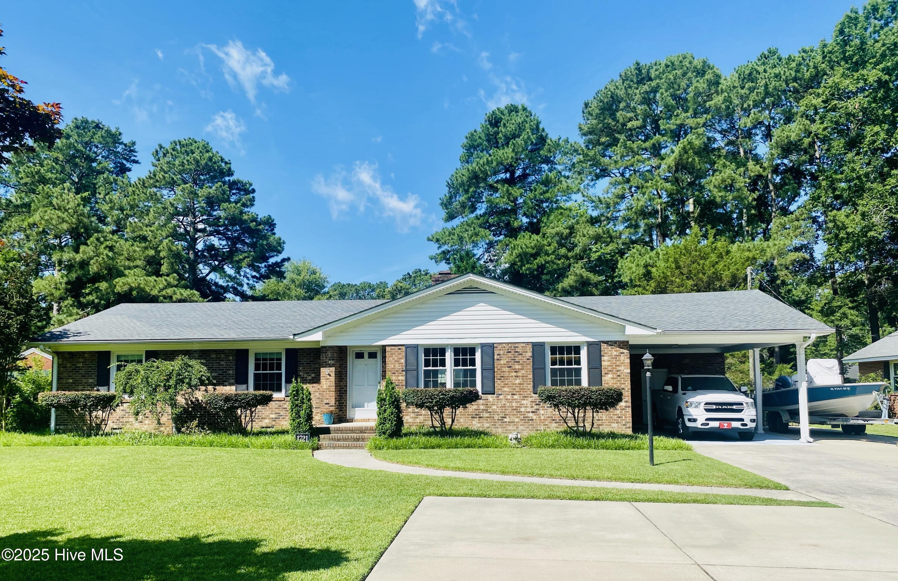 1721 Nash Street Property Photo 1