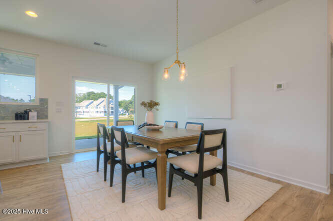 1664 Greenside Court 77 Property Photo 19