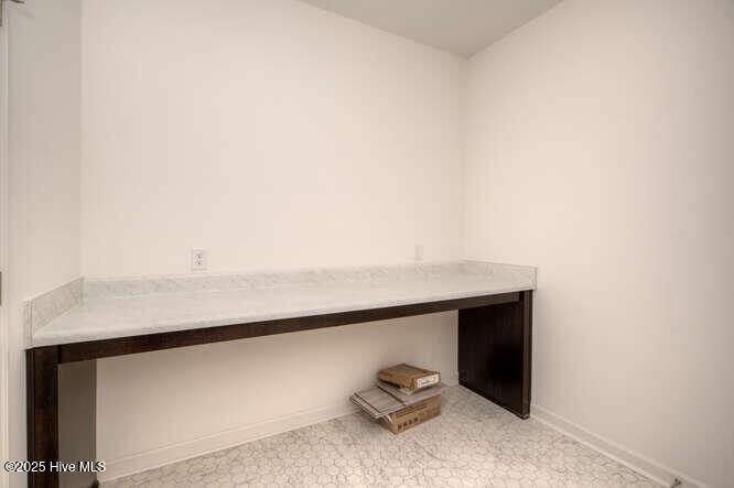 1664 Greenside Court 77 Property Photo 20