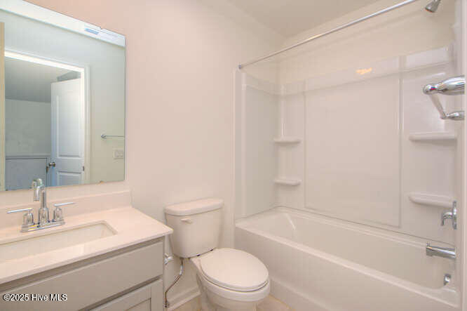 1664 Greenside Court 77 Property Photo 40