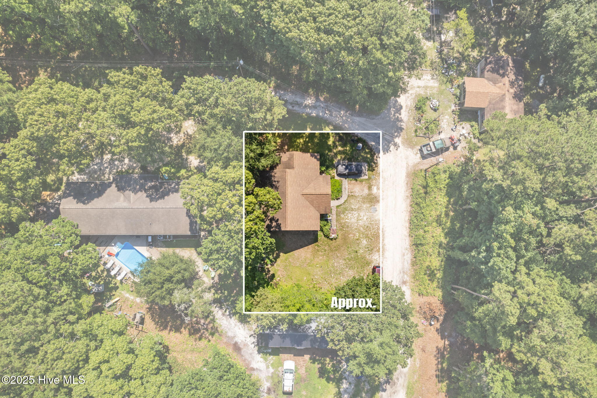 1062 Bahama Place Property Photo 3