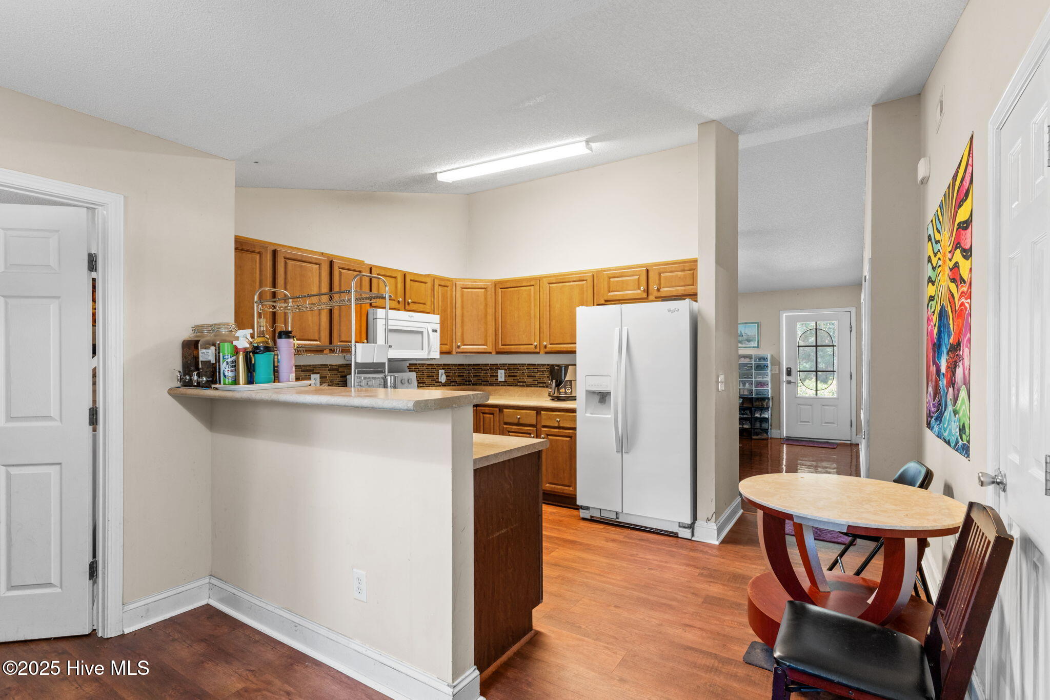 1062 Bahama Place Property Photo 8