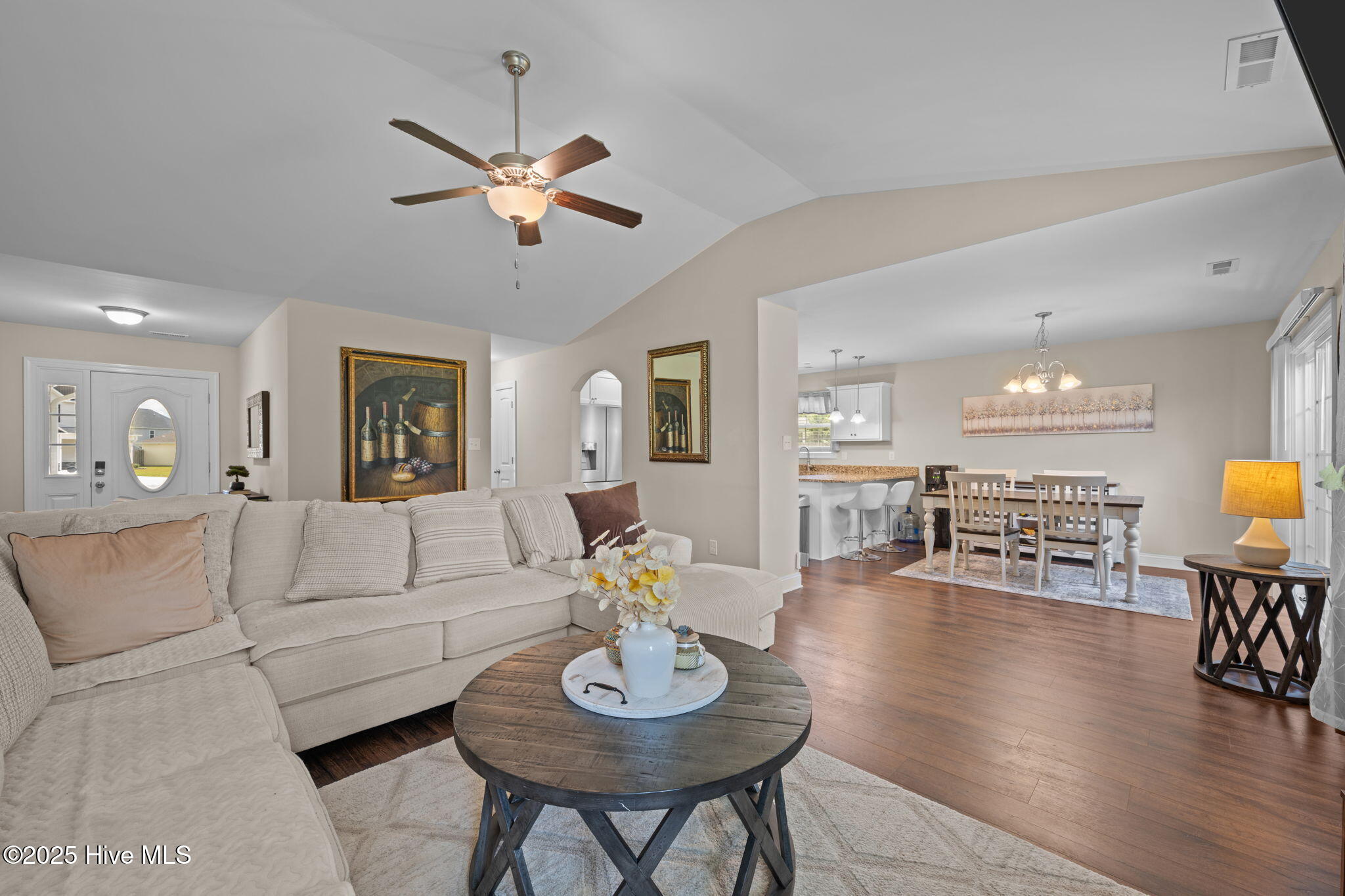 1021 Spot Circle Property Photo 15