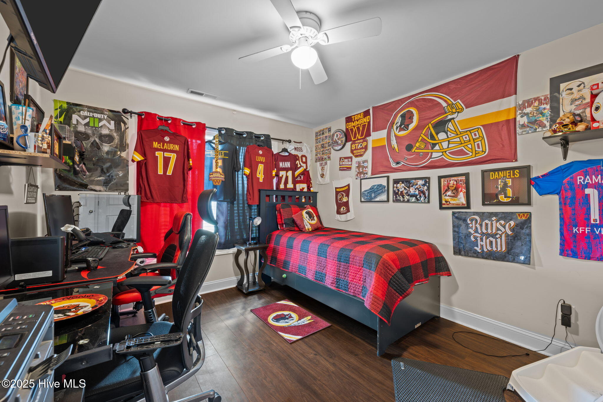 1021 Spot Circle Property Photo 30