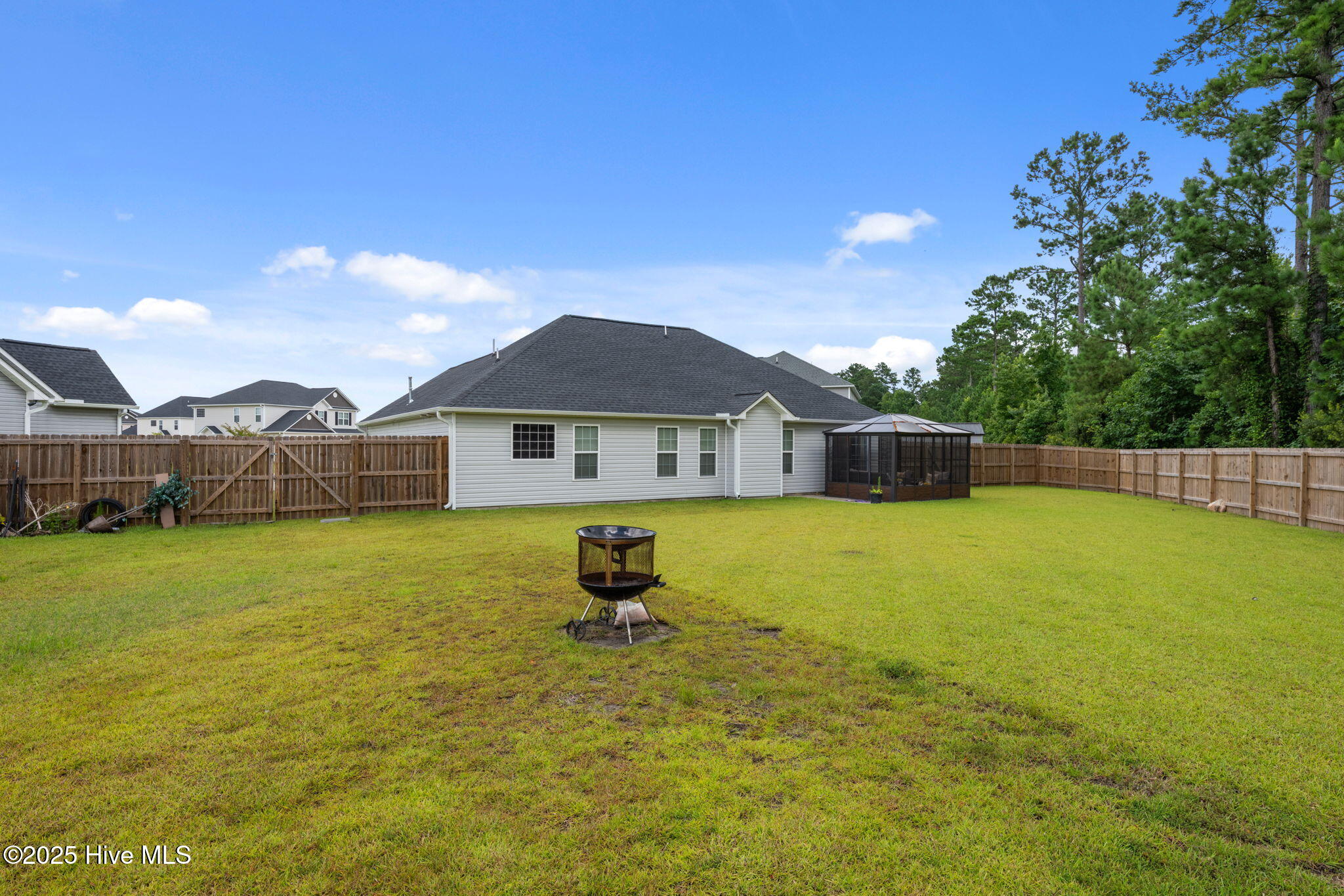 1021 Spot Circle Property Photo 35