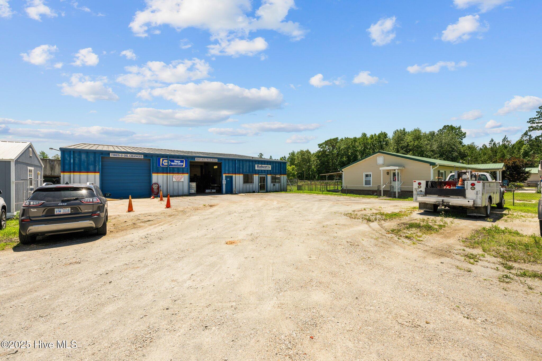 1831 Clarks Road Property Photo 16