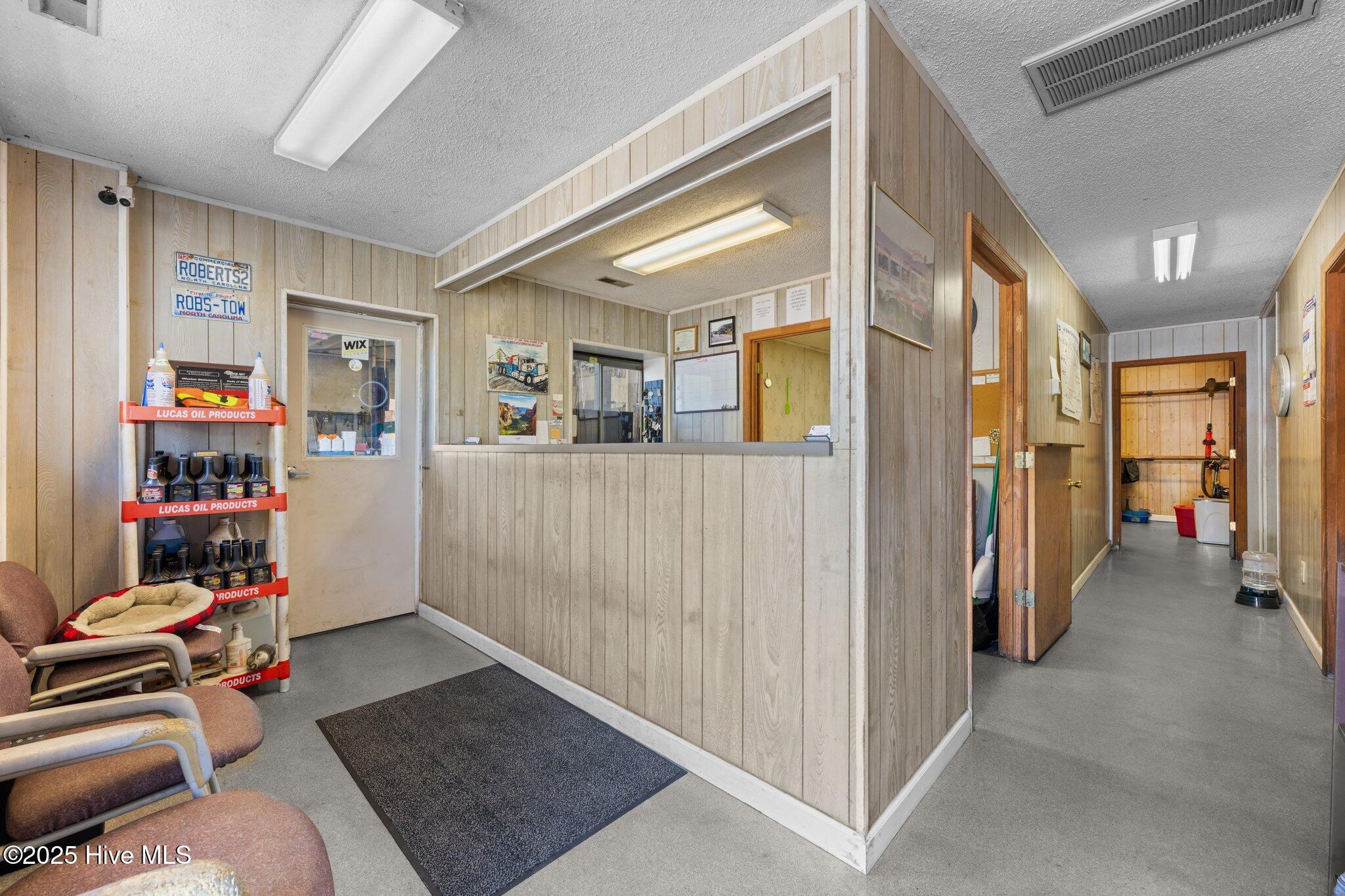 1831 Clarks Road Property Photo 17