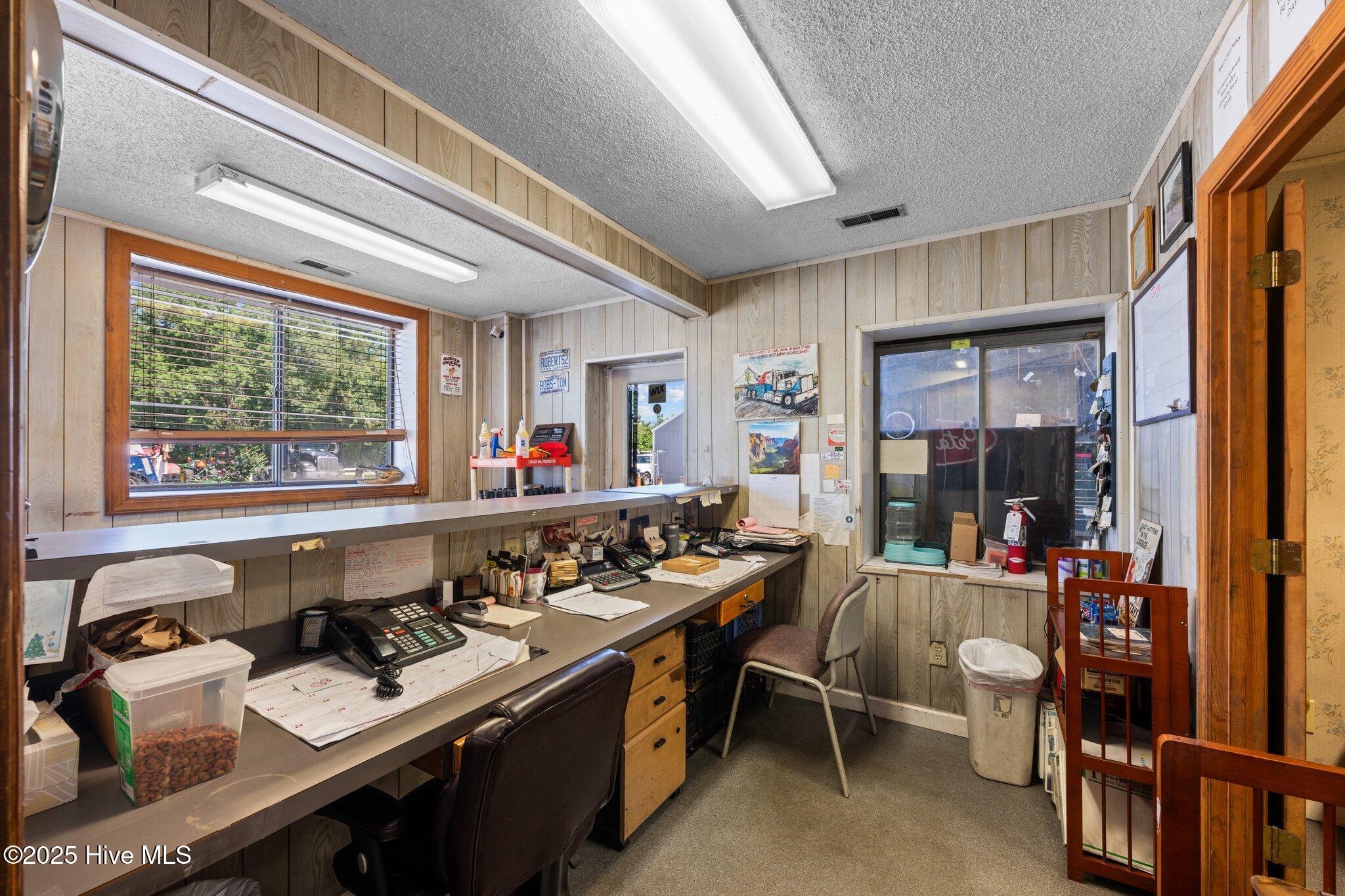 1831 Clarks Road Property Photo 18