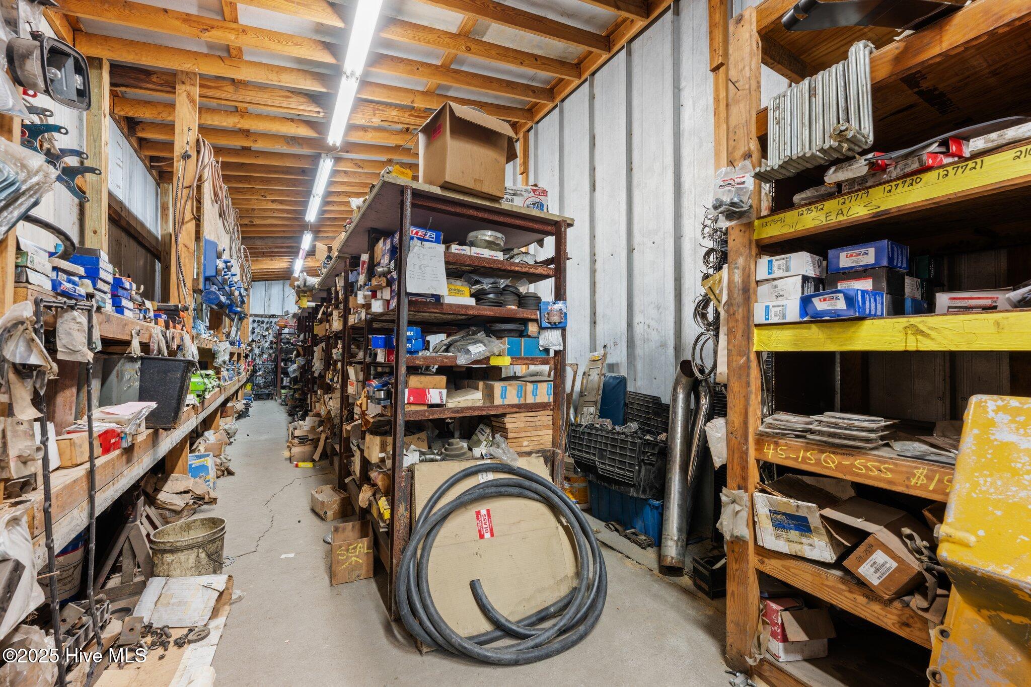 1831 Clarks Road Property Photo 31