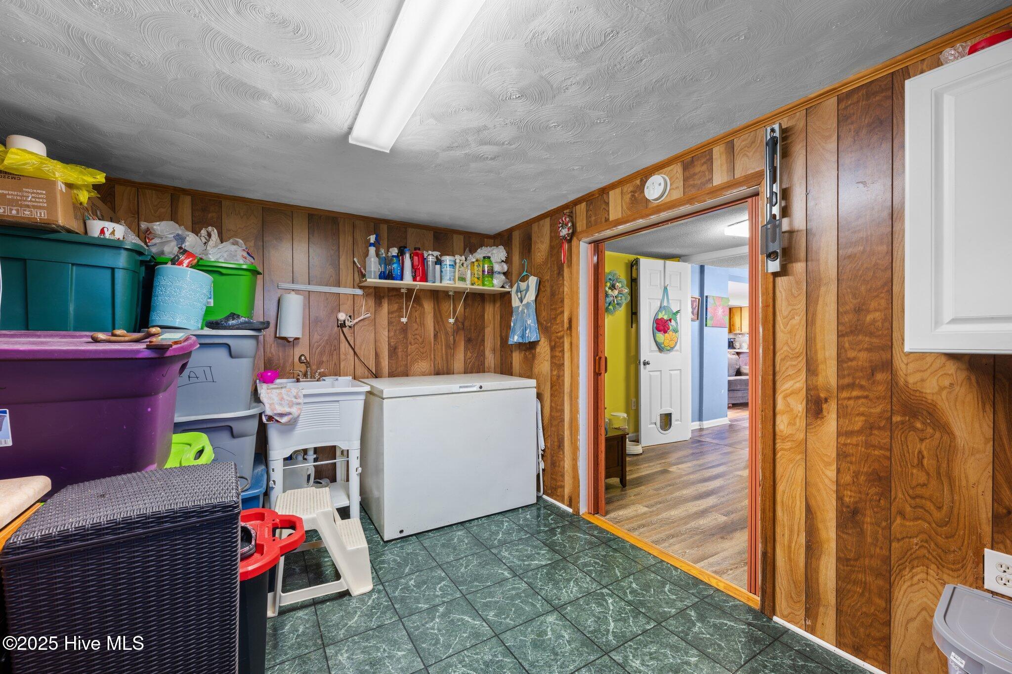1831 Clarks Road Property Photo 61