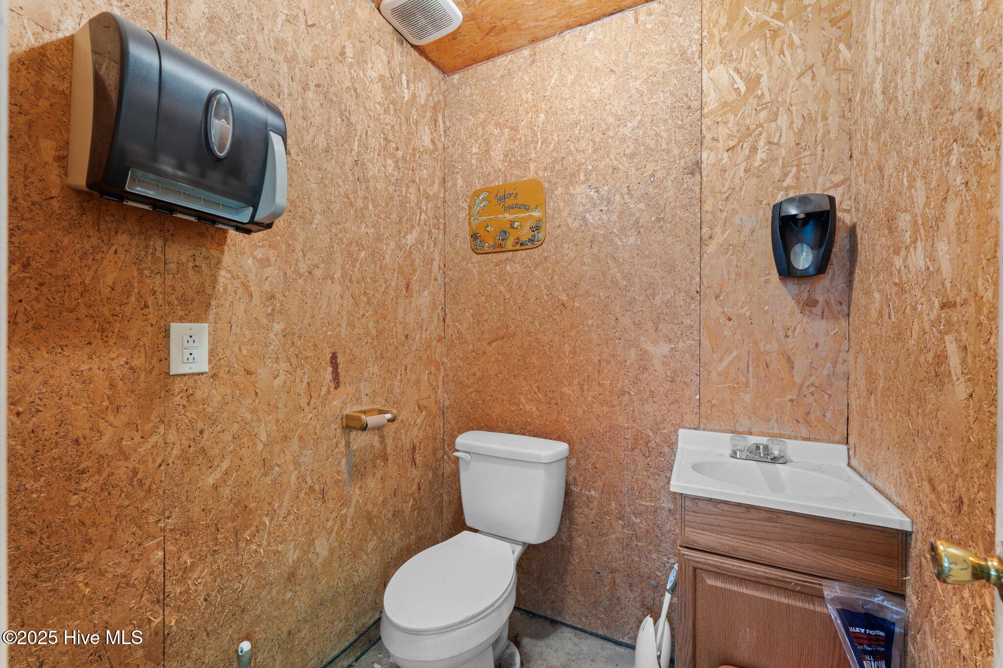 1831 Clarks Road Property Photo 66
