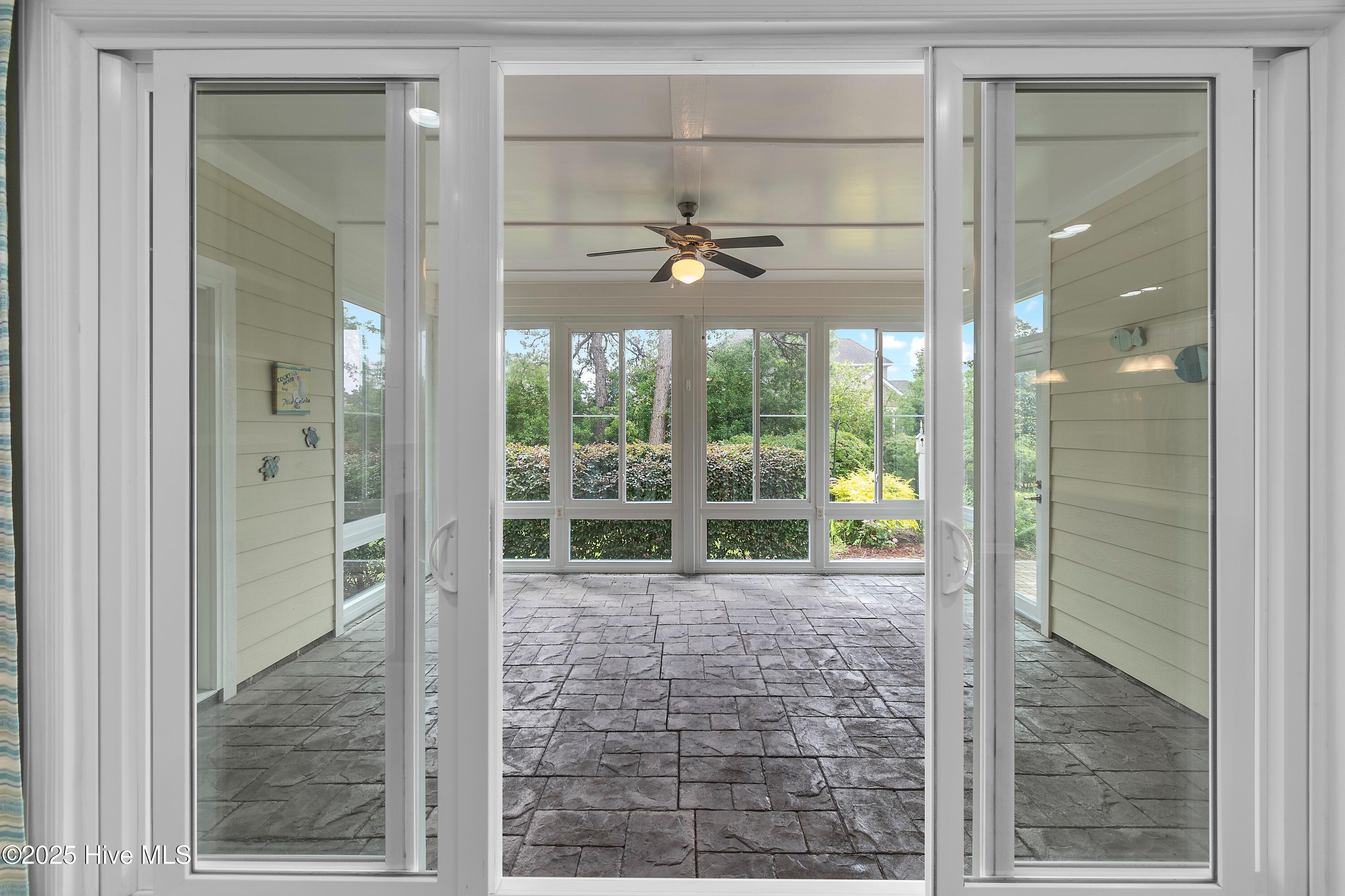 2955 Moorings Way Property Photo 24