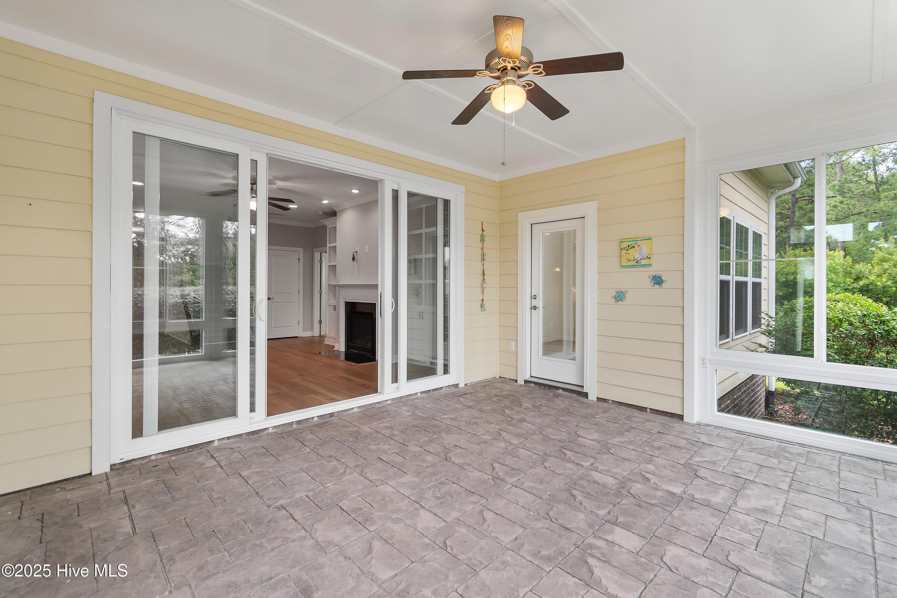 2955 Moorings Way Property Photo 27