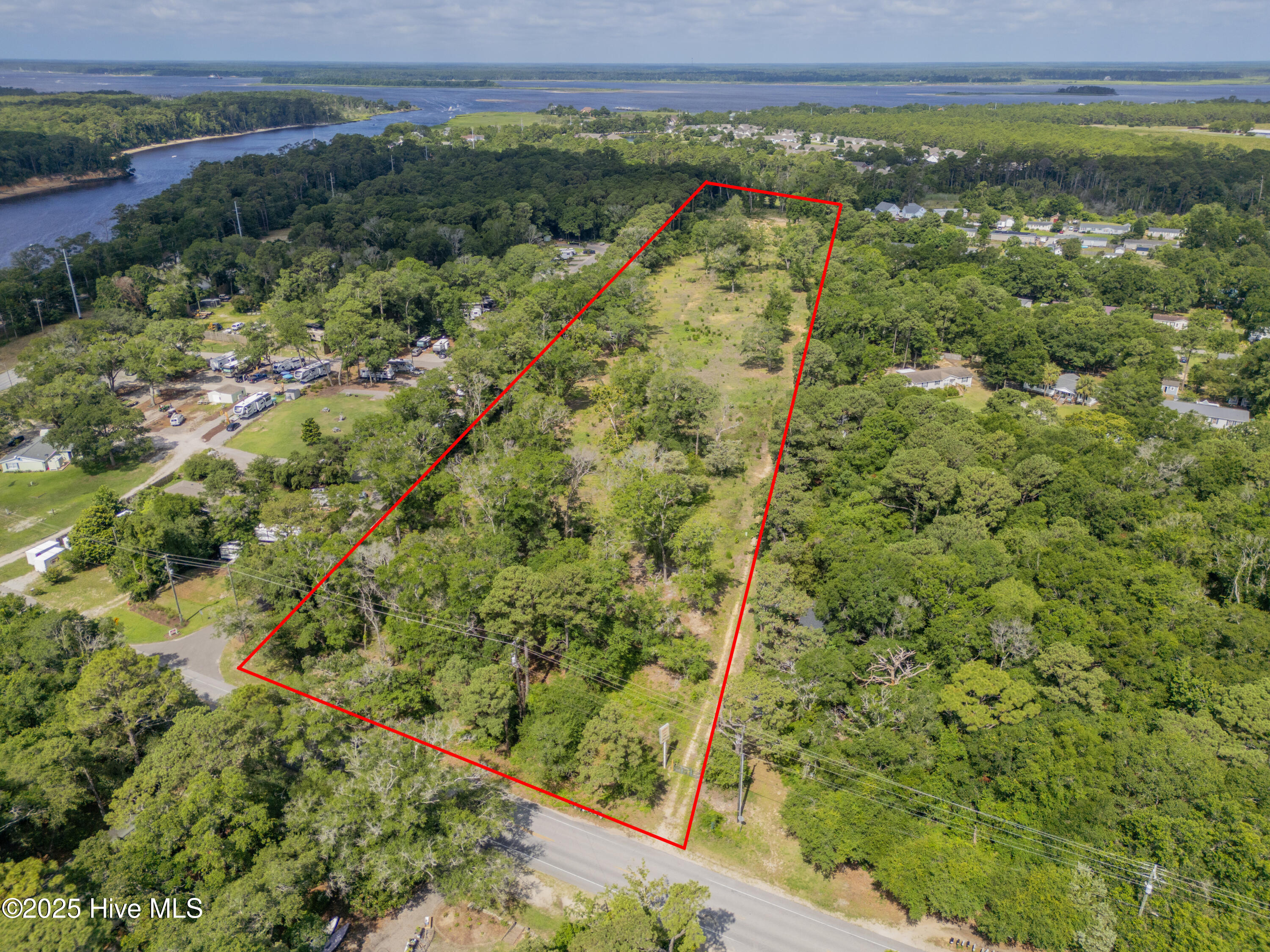 9641 River Road Property Photo 20