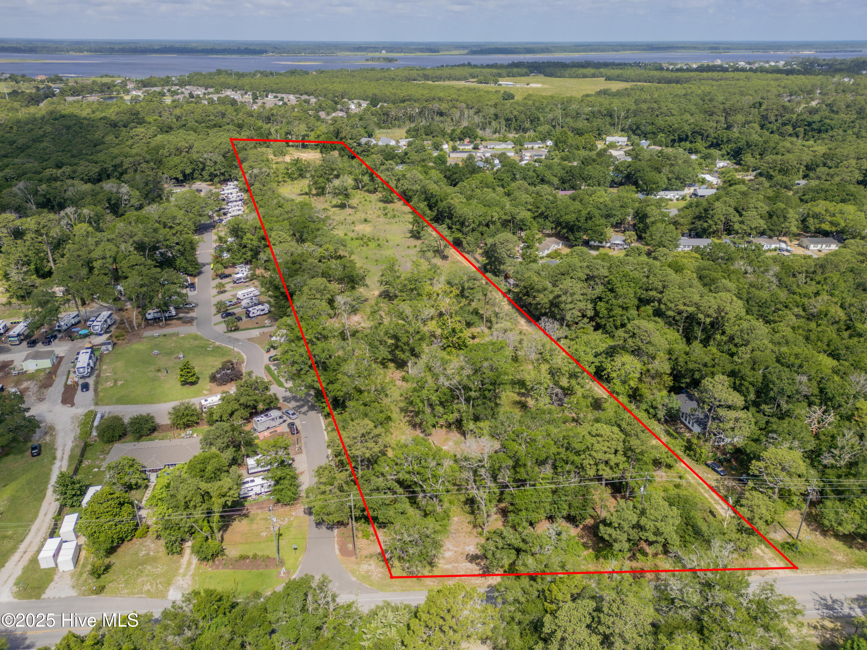 9641 River Road Property Photo 22