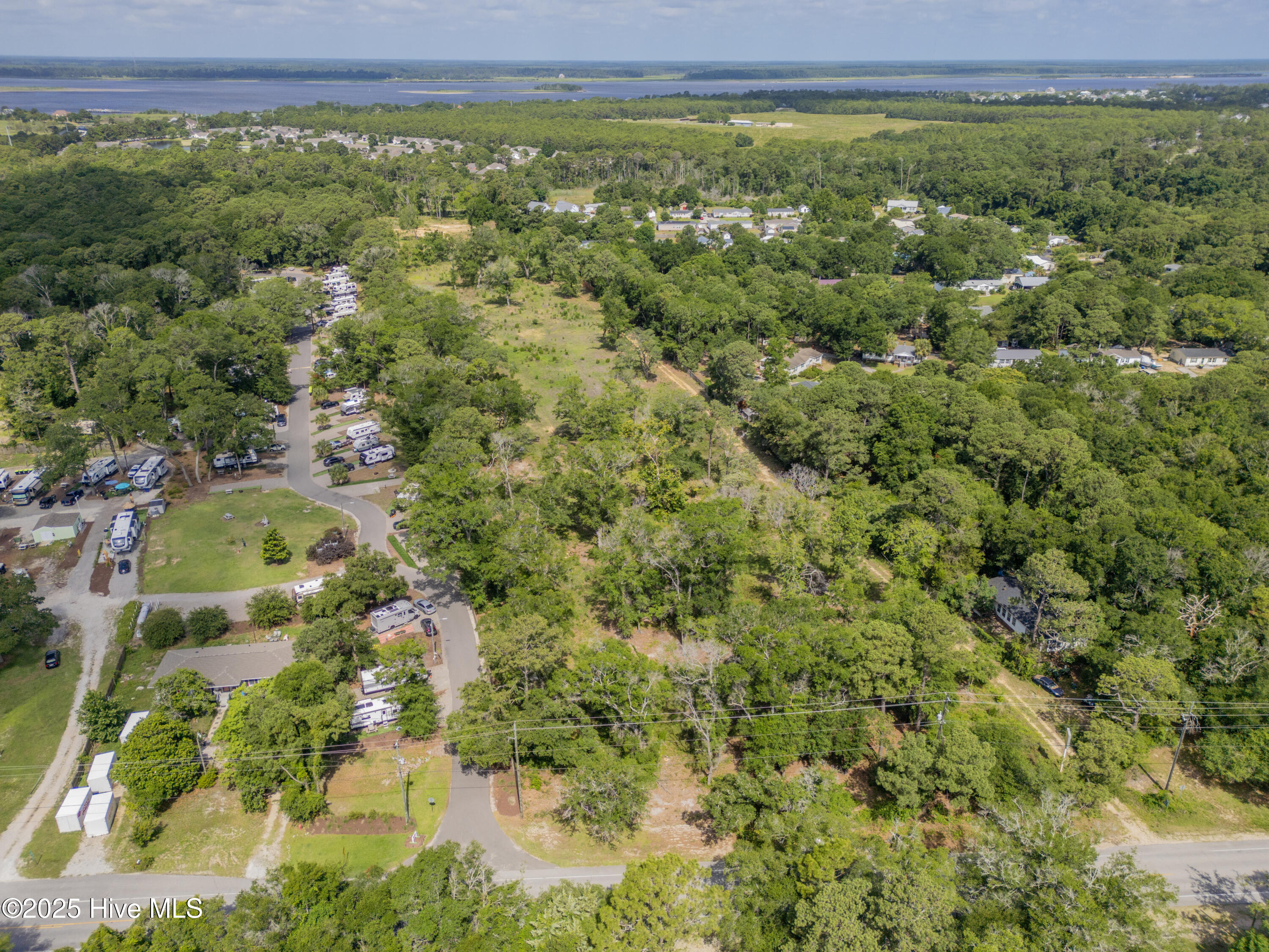 9641 River Road Property Photo 23