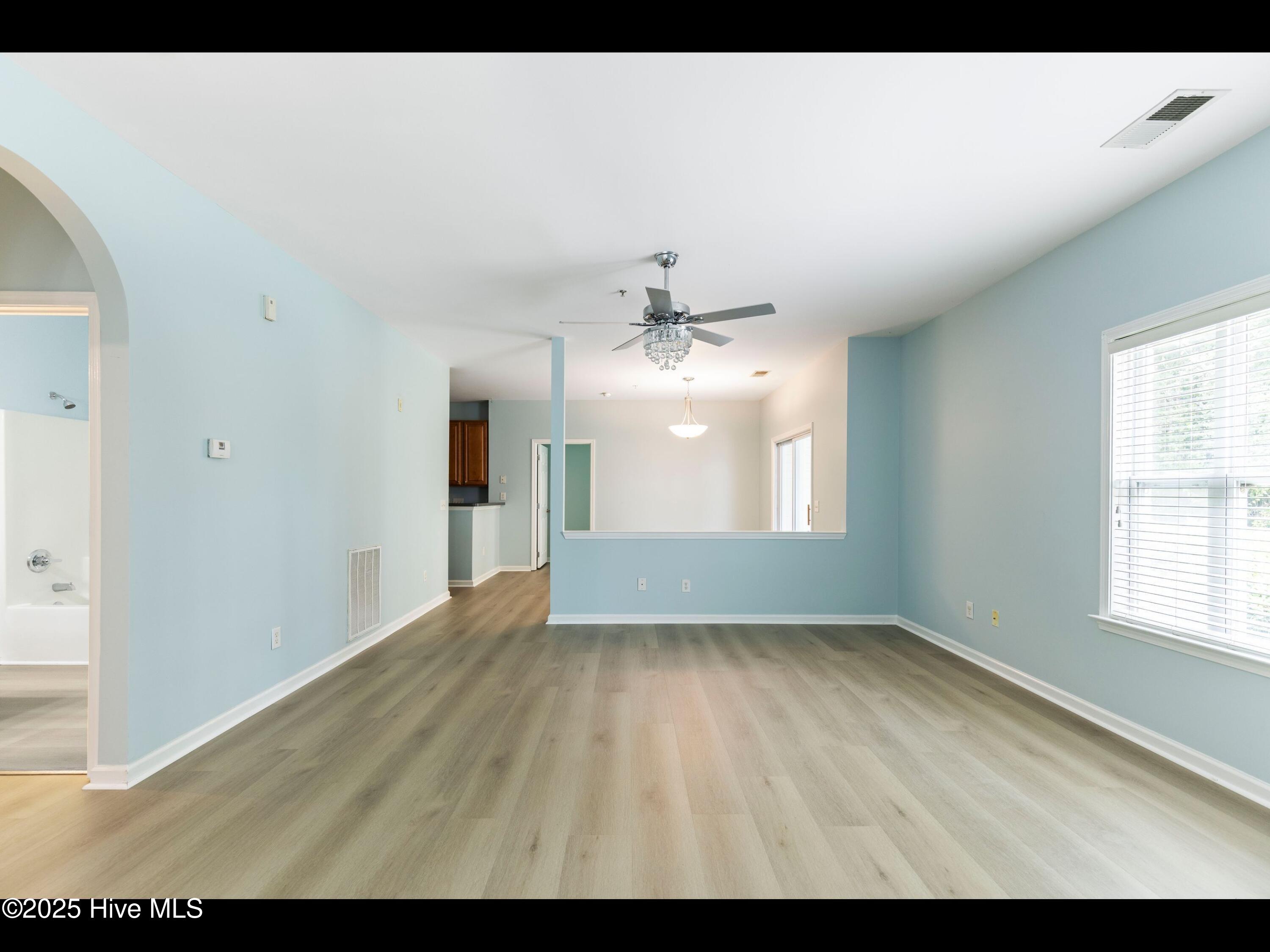 3900 Botsford Court 102 Property Photo 11