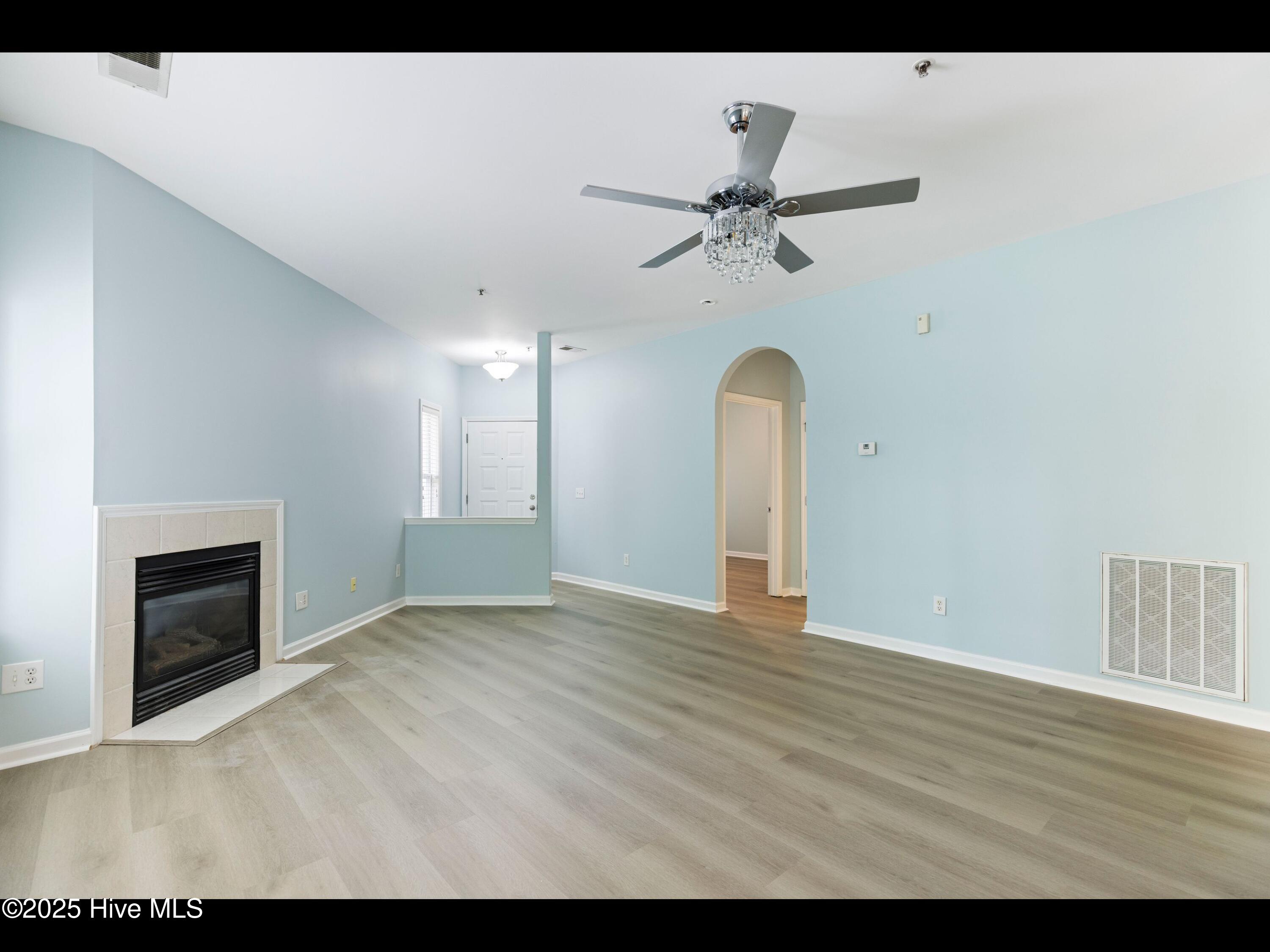 3900 Botsford Court 102 Property Photo 12