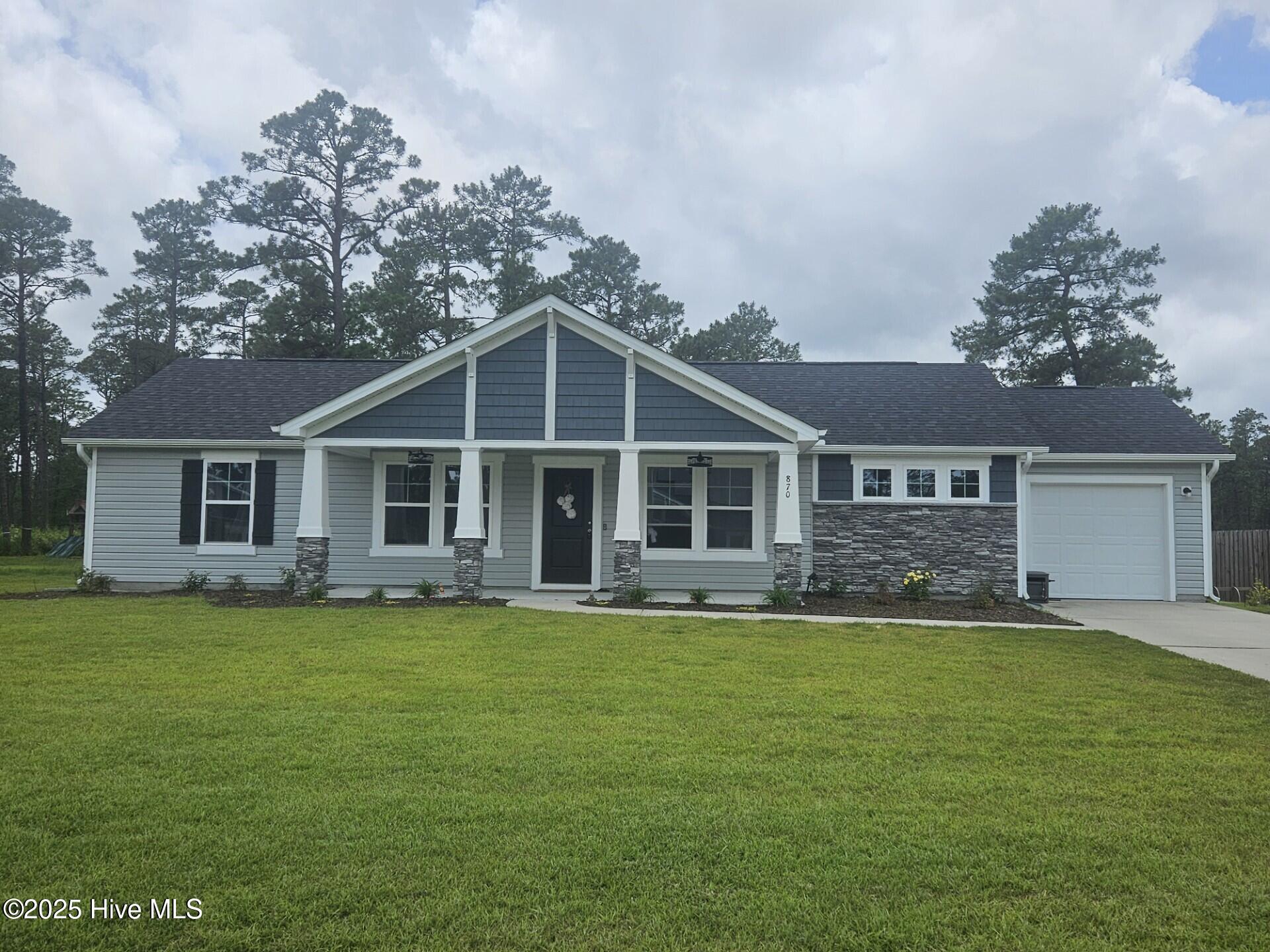 870 Golf View Road Property Photo 1