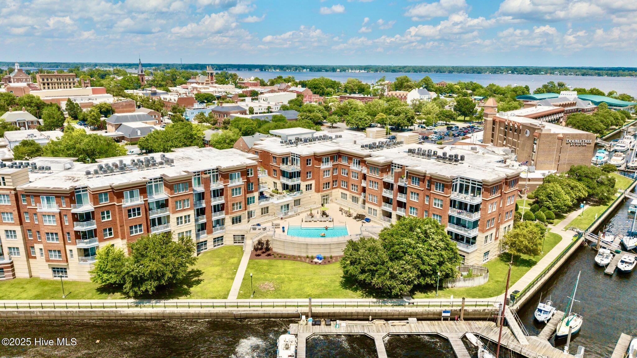 115 Sky Sail Boulevard Property Photo 1