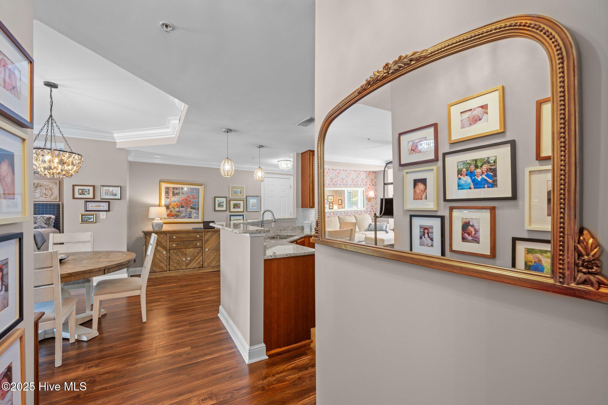 115 Sky Sail Boulevard Property Photo 7