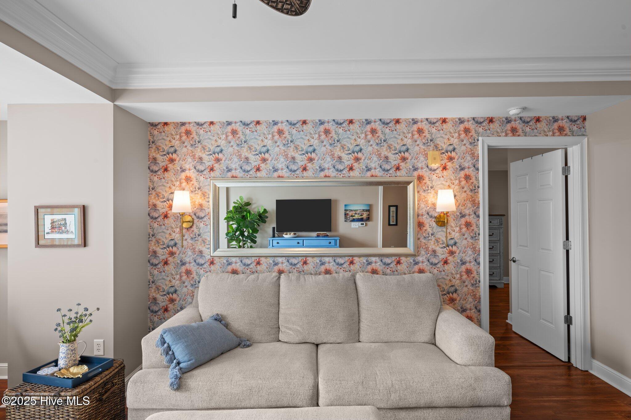 115 Sky Sail Boulevard Property Photo 13