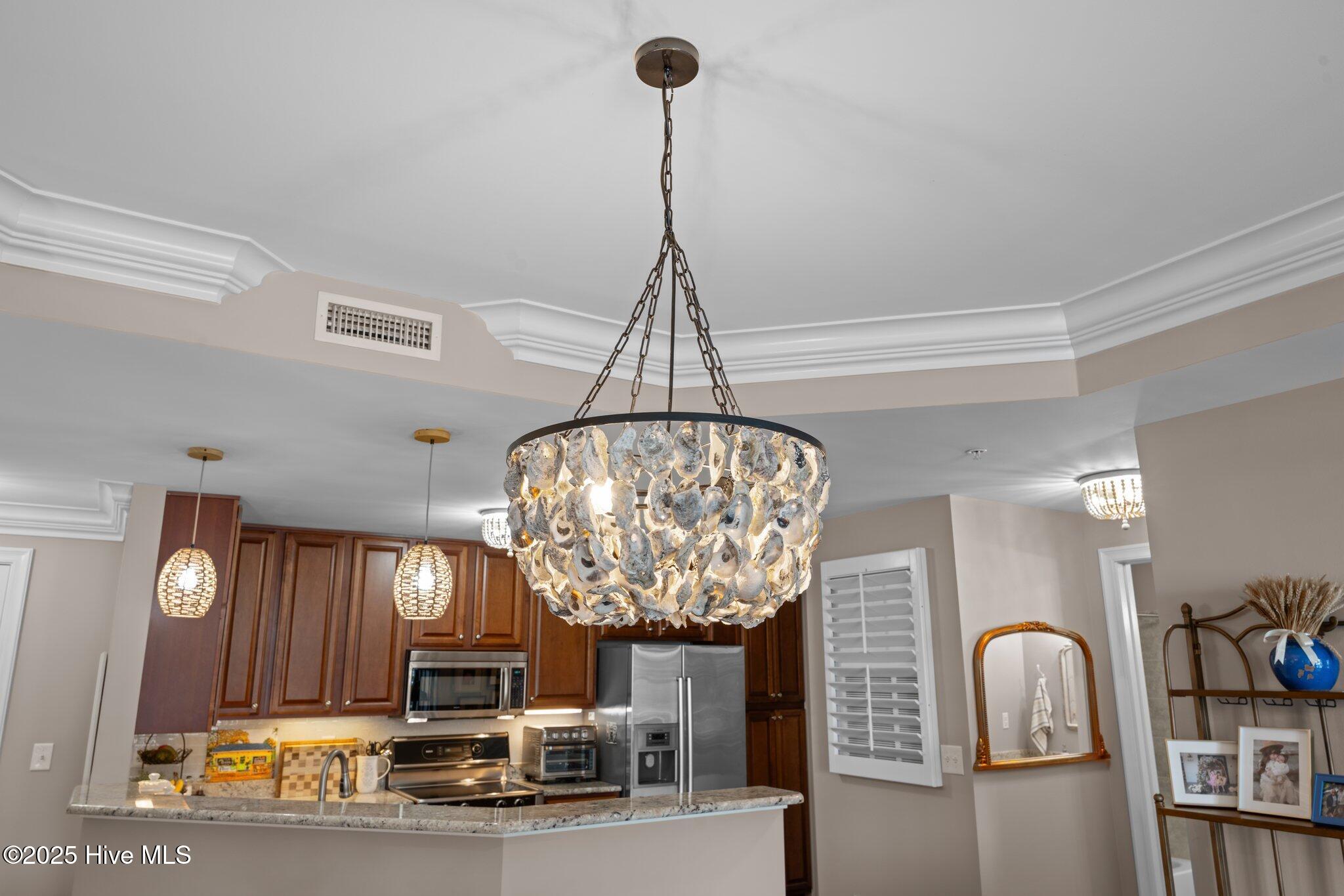 115 Sky Sail Boulevard Property Photo 18