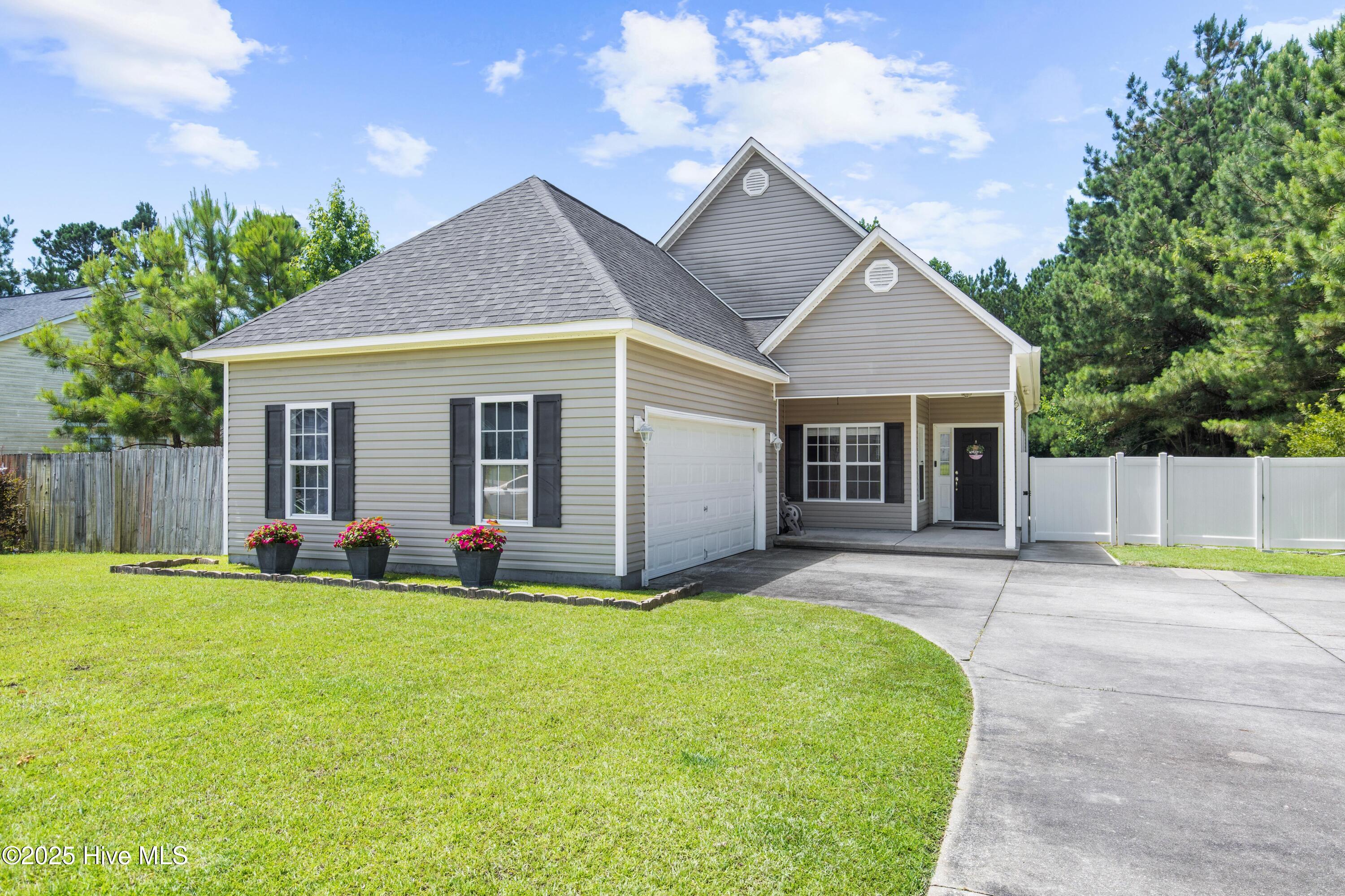 110 Whiteleaf Drive Property Photo 1