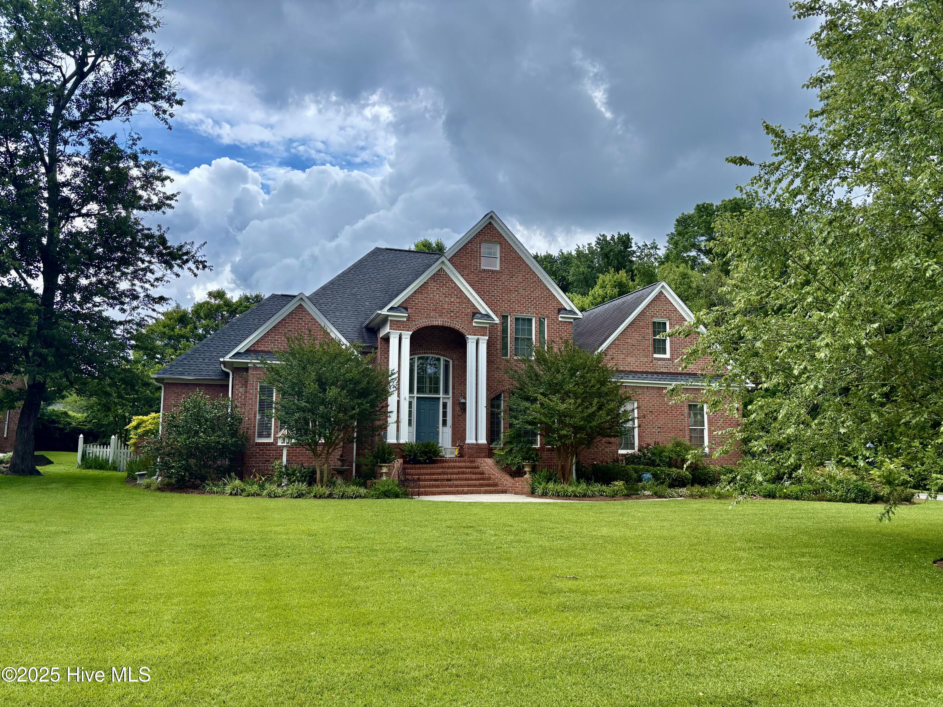 1009 Colleton Way Property Photo 1