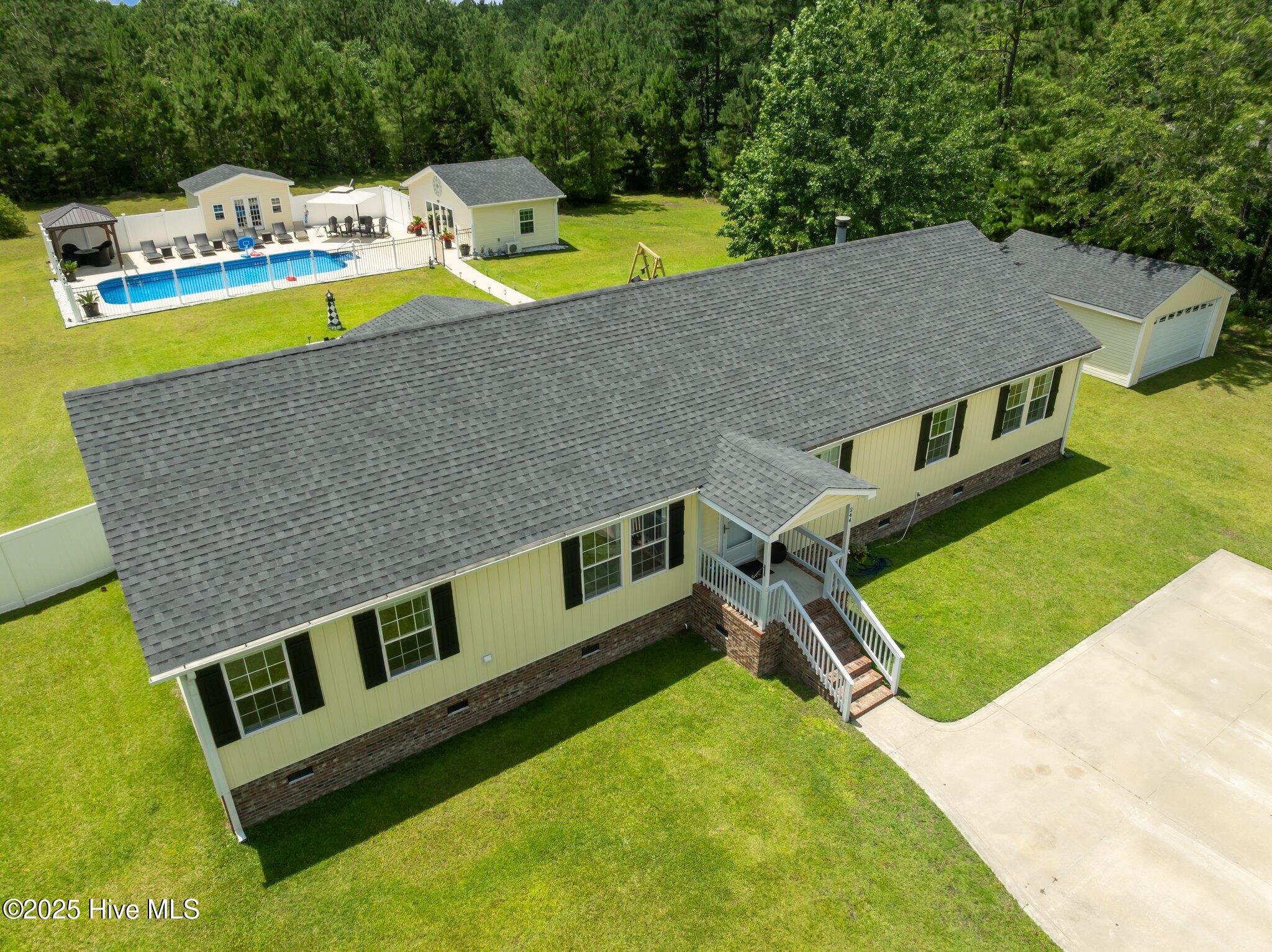 244 Newbold Road Property Photo