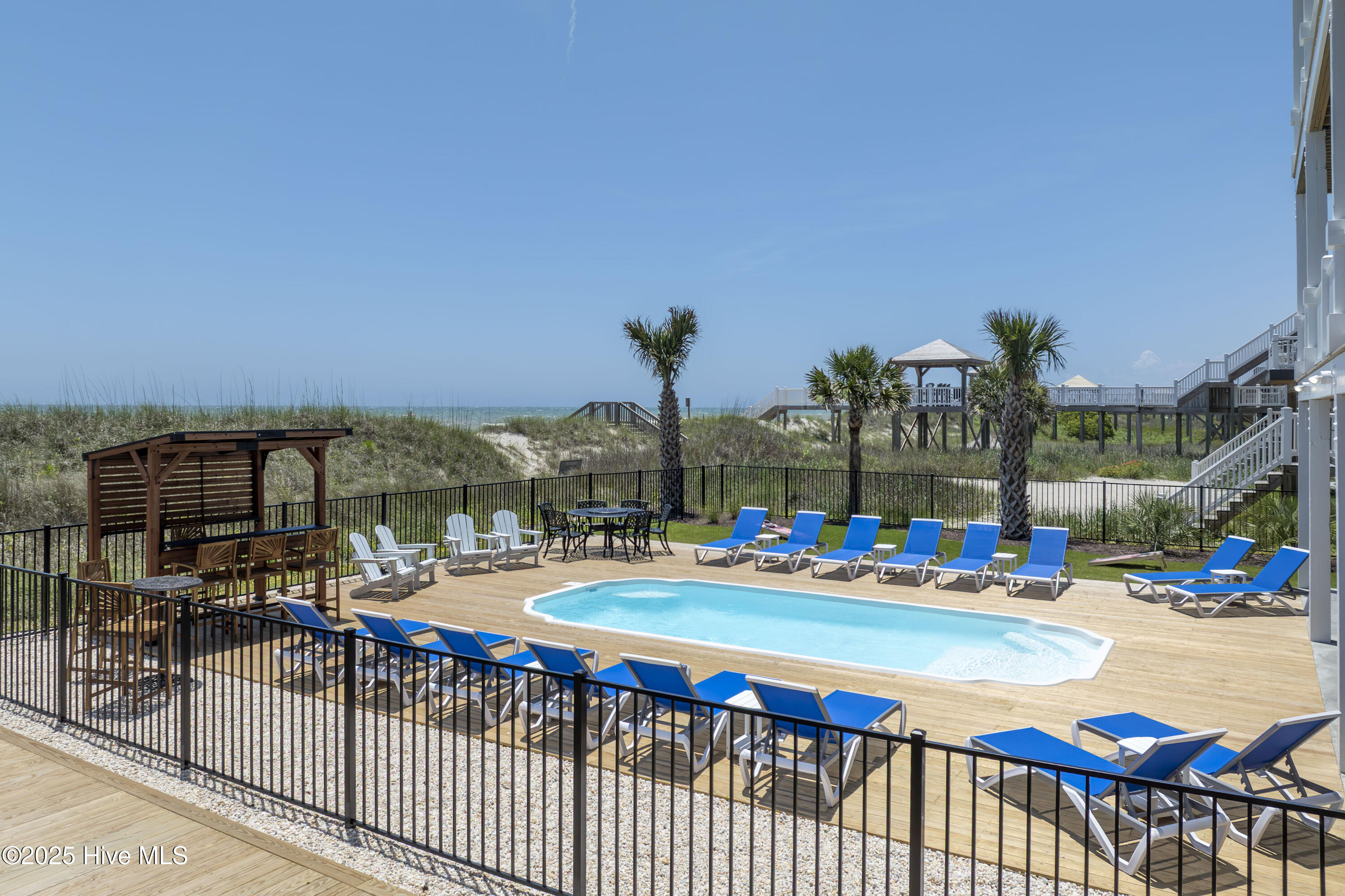 1326 New River Inlet Road Property Photo 6