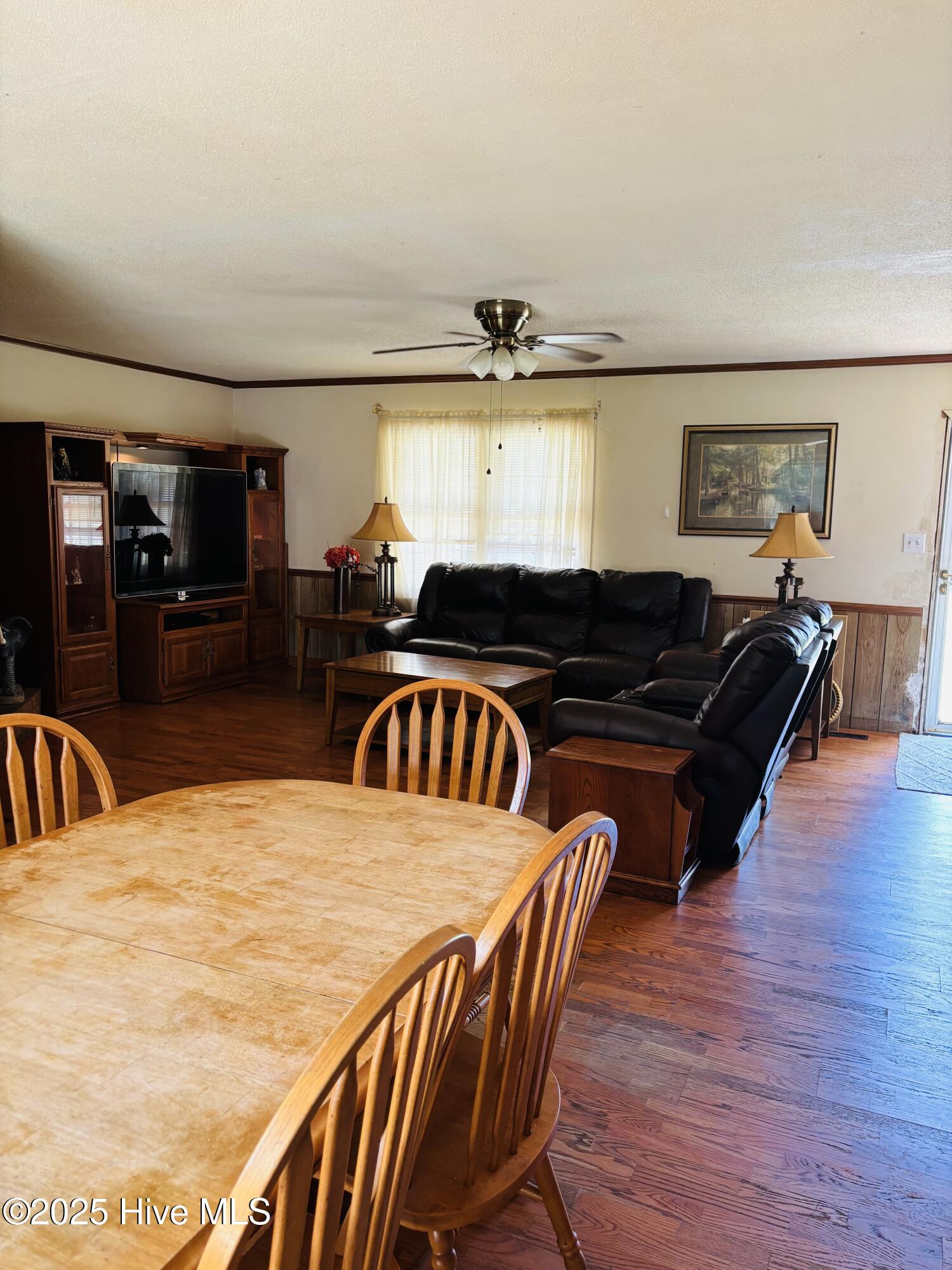 106 Tilghman Drive Property Photo 3