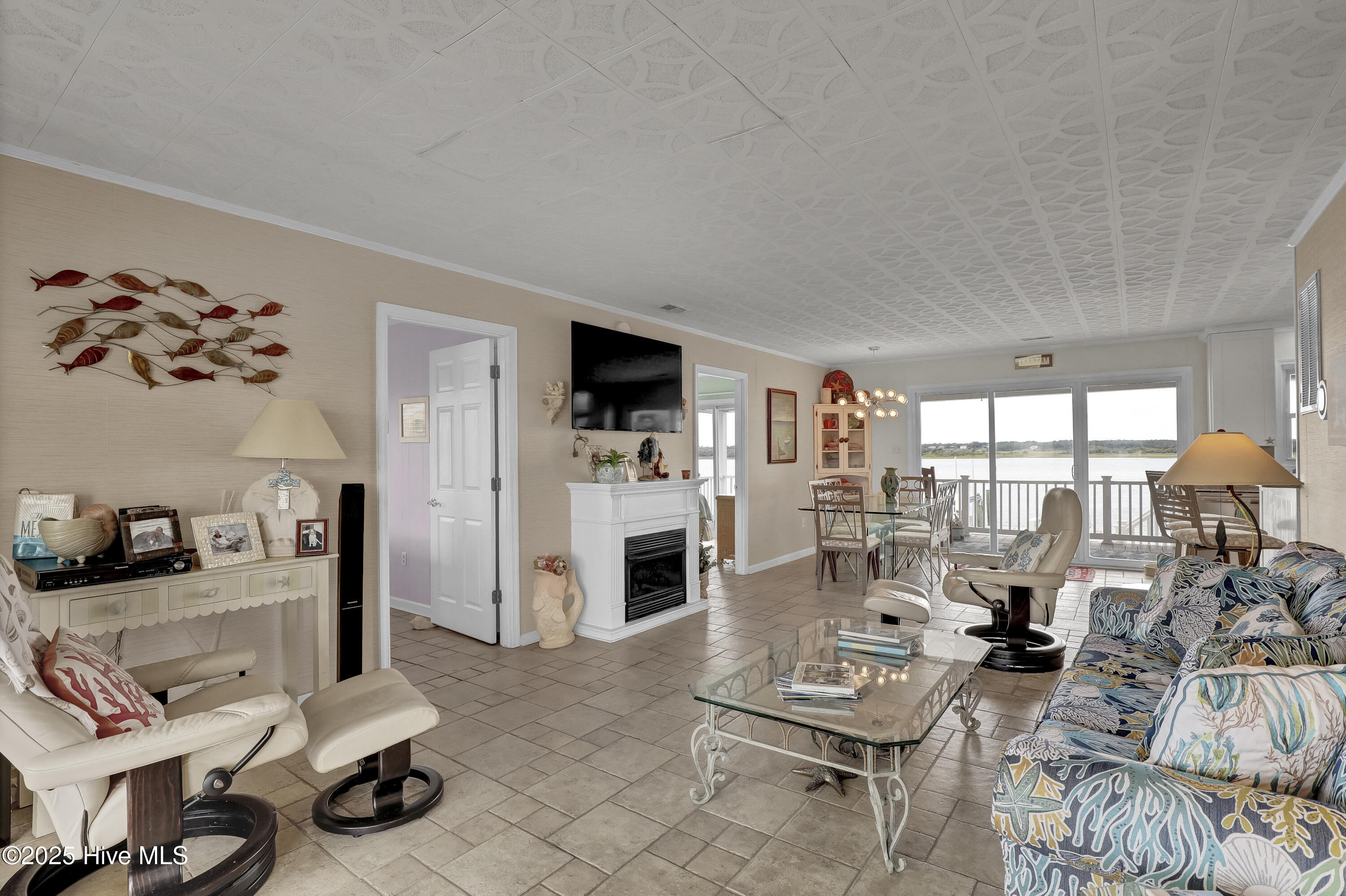 806 Channel Boulevard Property Photo 10