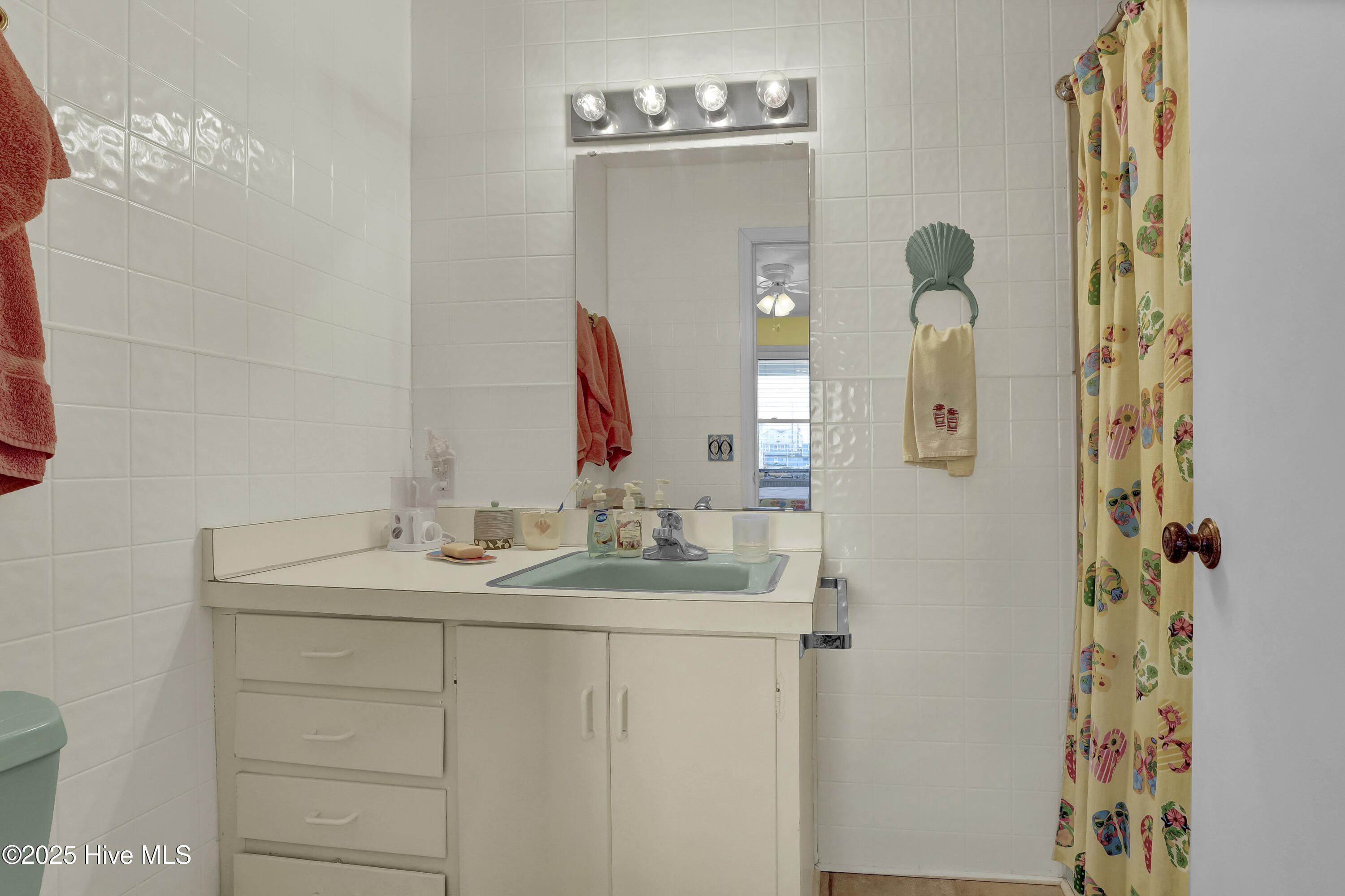 806 Channel Boulevard Property Photo 18