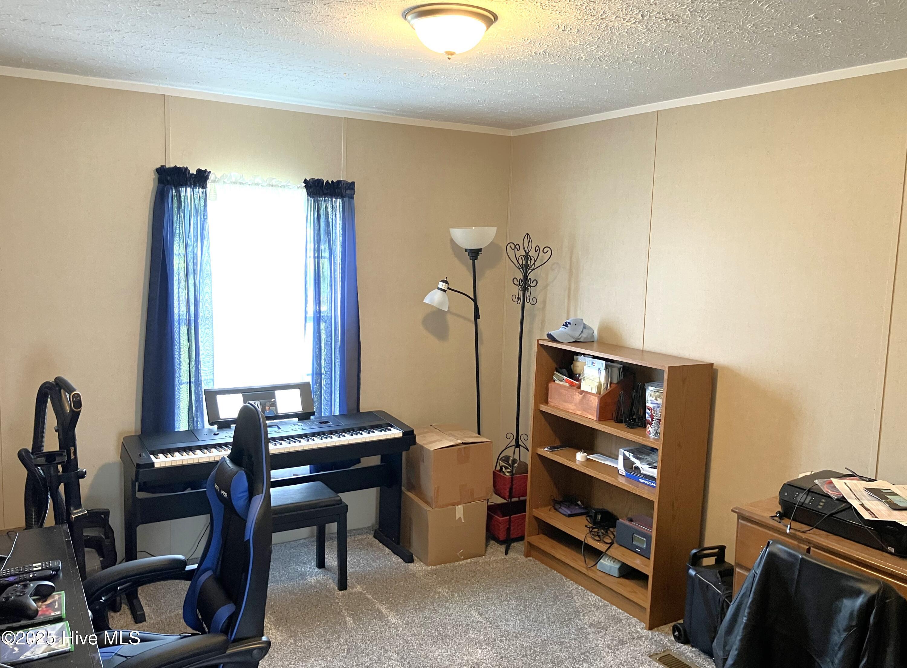 269 Batchelor Road Property Photo 18