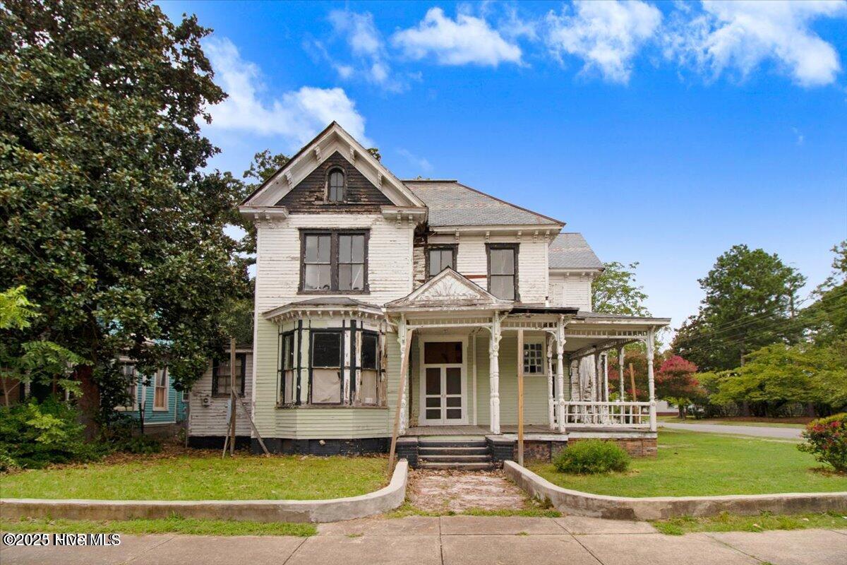 313 N James Street Property Photo 1