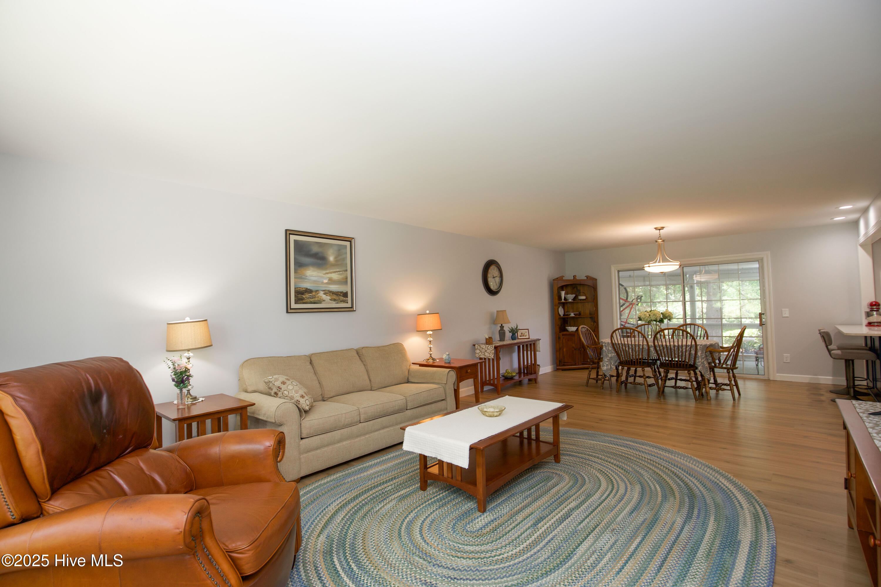 33 Village Green Circle Property Photo 9