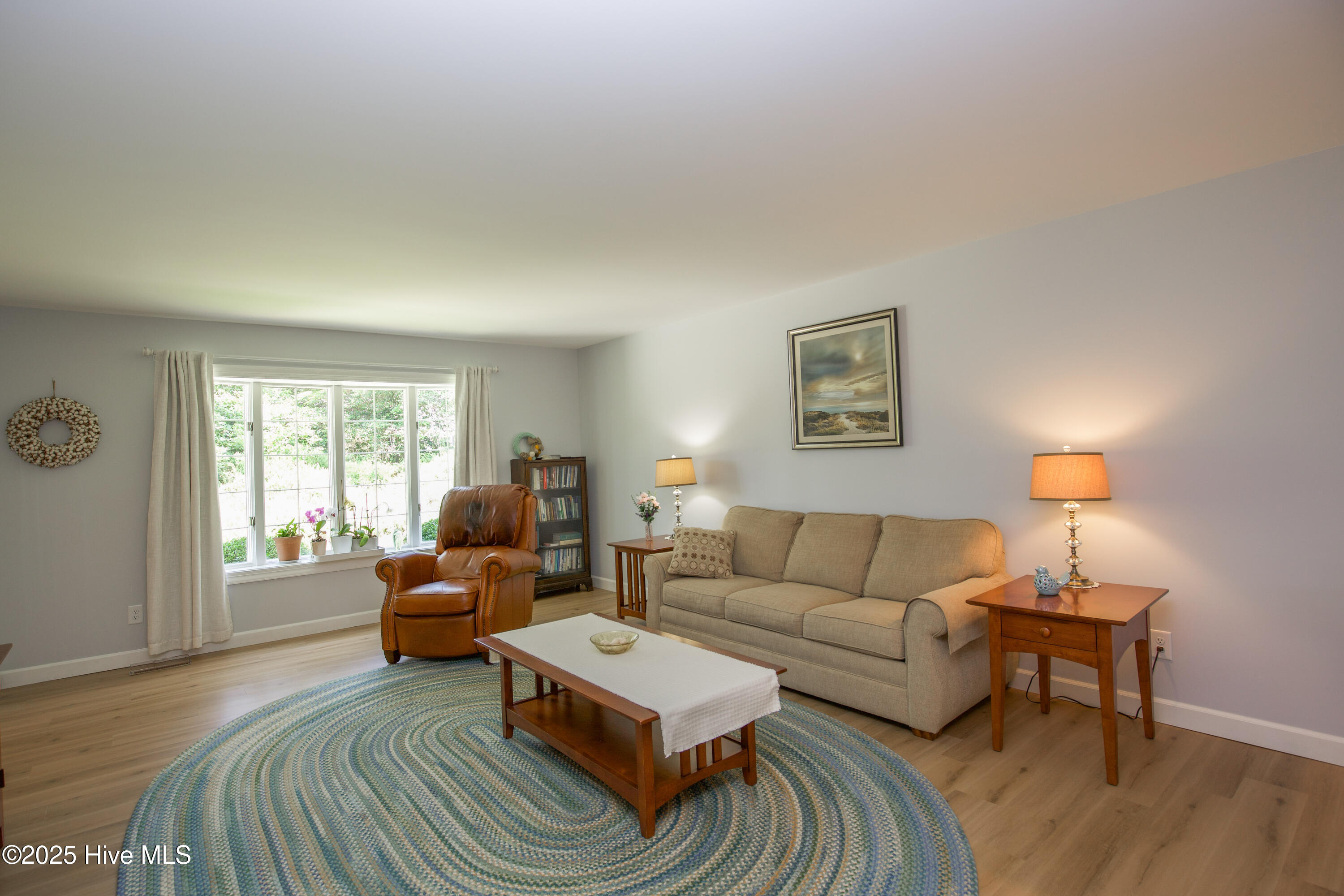 33 Village Green Circle Property Photo 11
