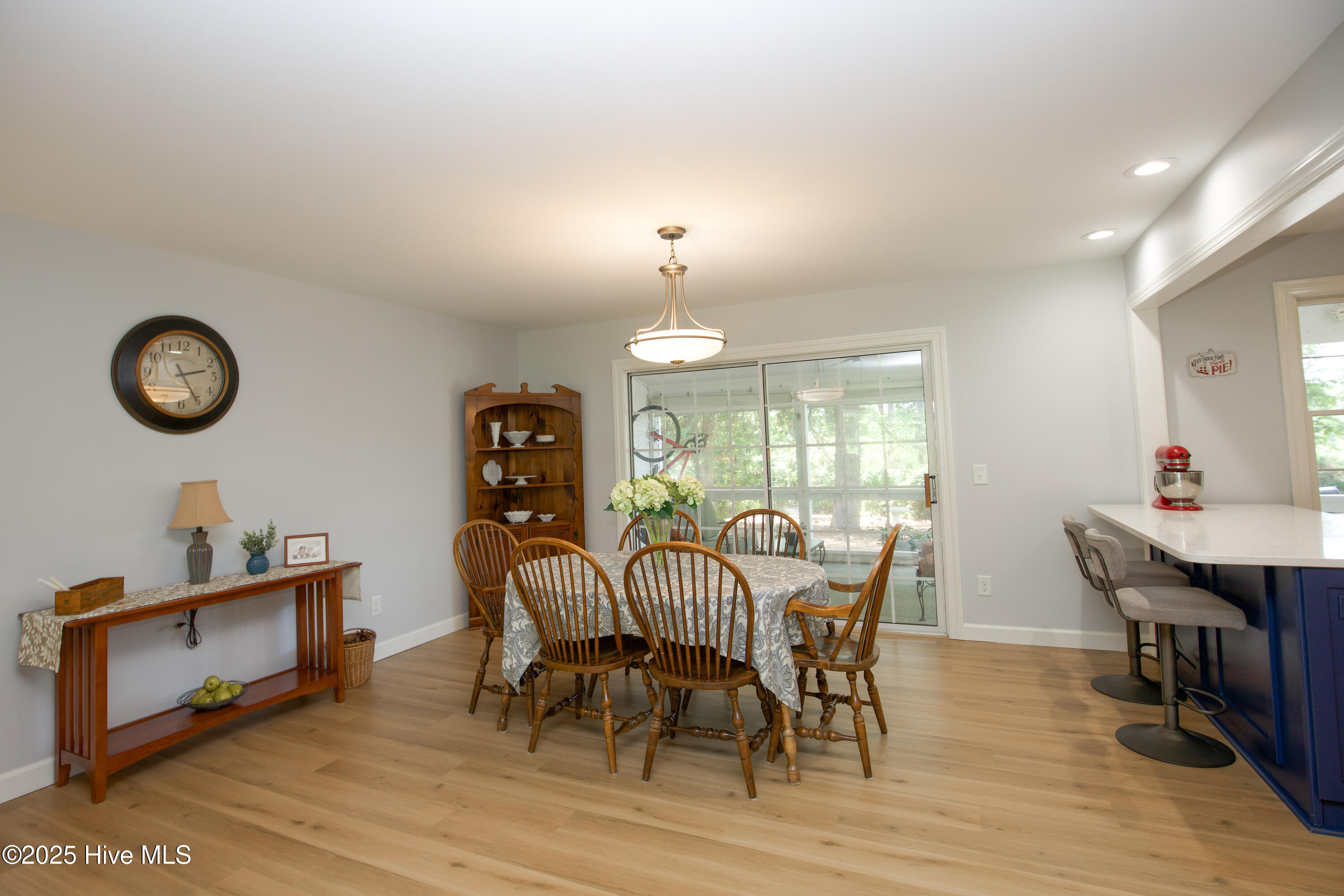 33 Village Green Circle Property Photo 12